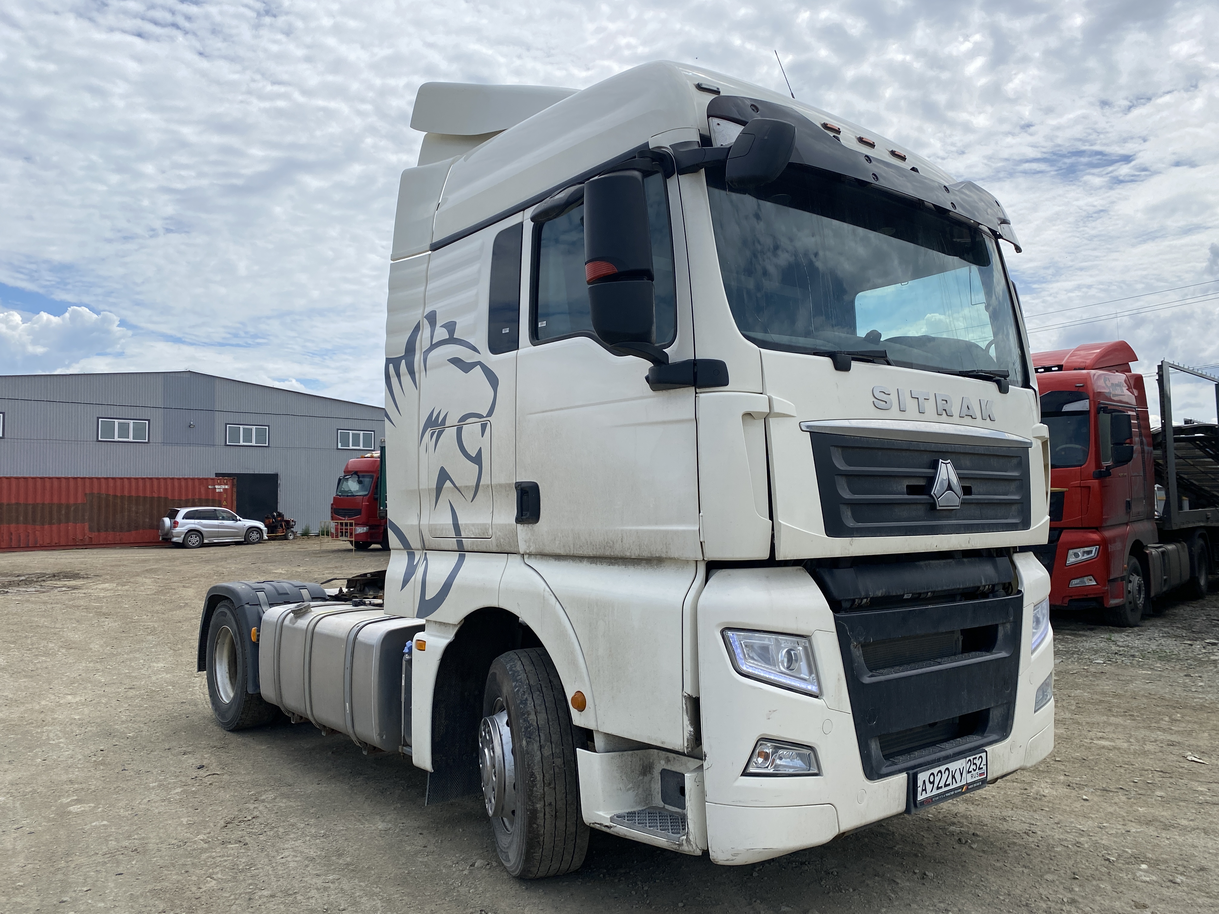 SITRAK C7H 4x2 Седельный тягач 2023 г. - фото 2
