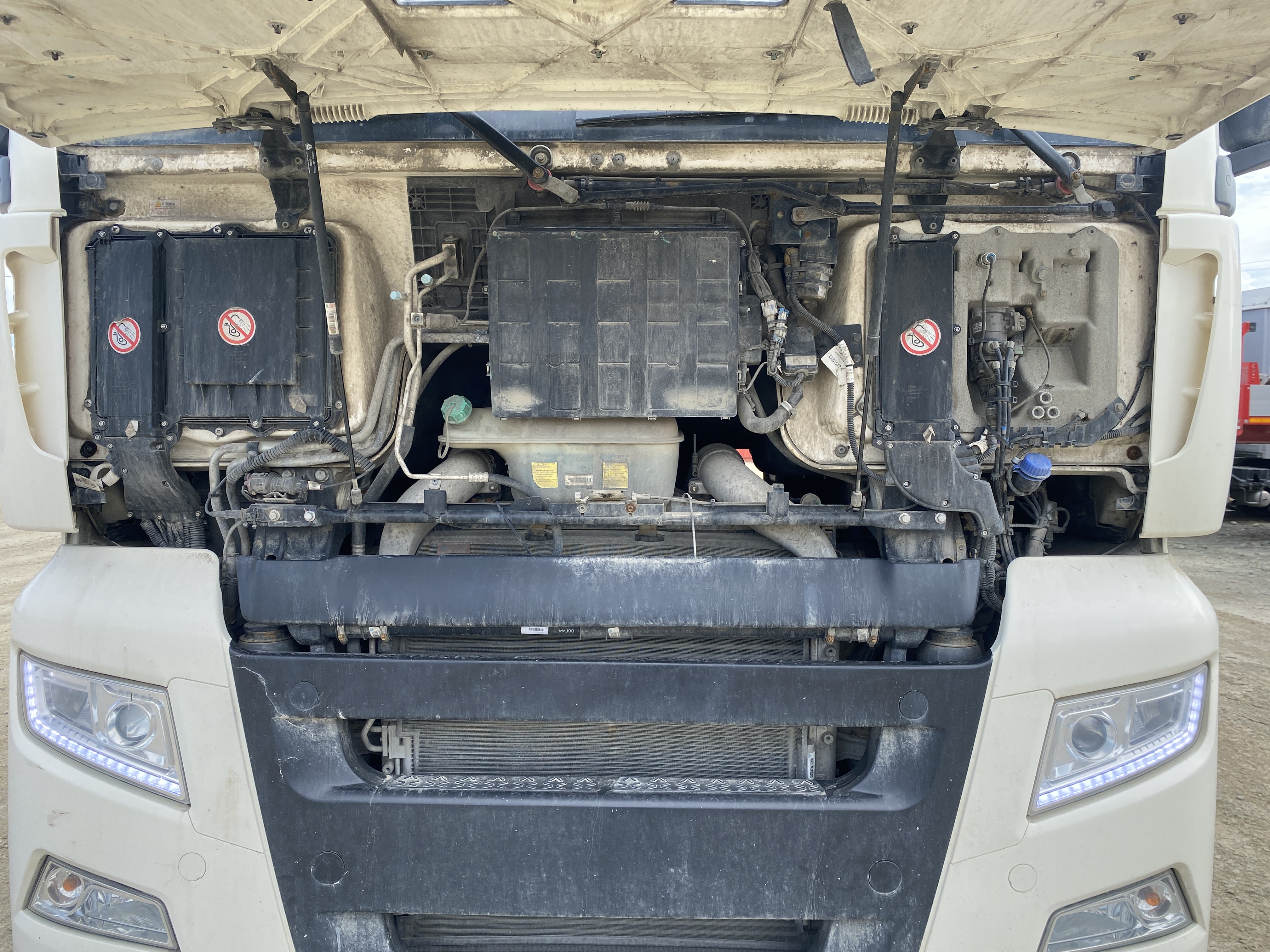 SITRAK C7H 4x2 Седельный тягач 2023 г. - фото 10