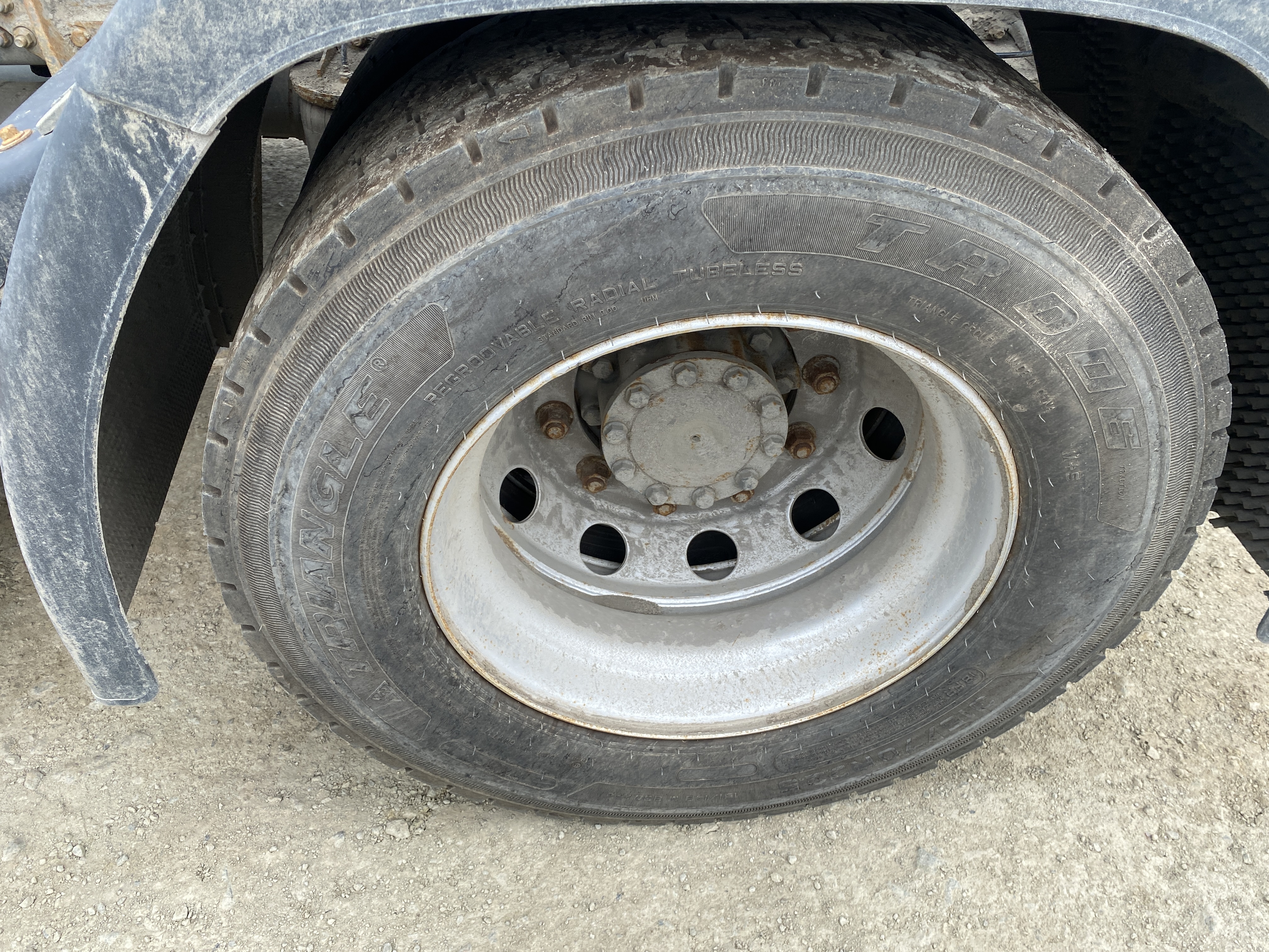 SITRAK C7H 4x2 Седельный тягач 2023 г. - фото 13