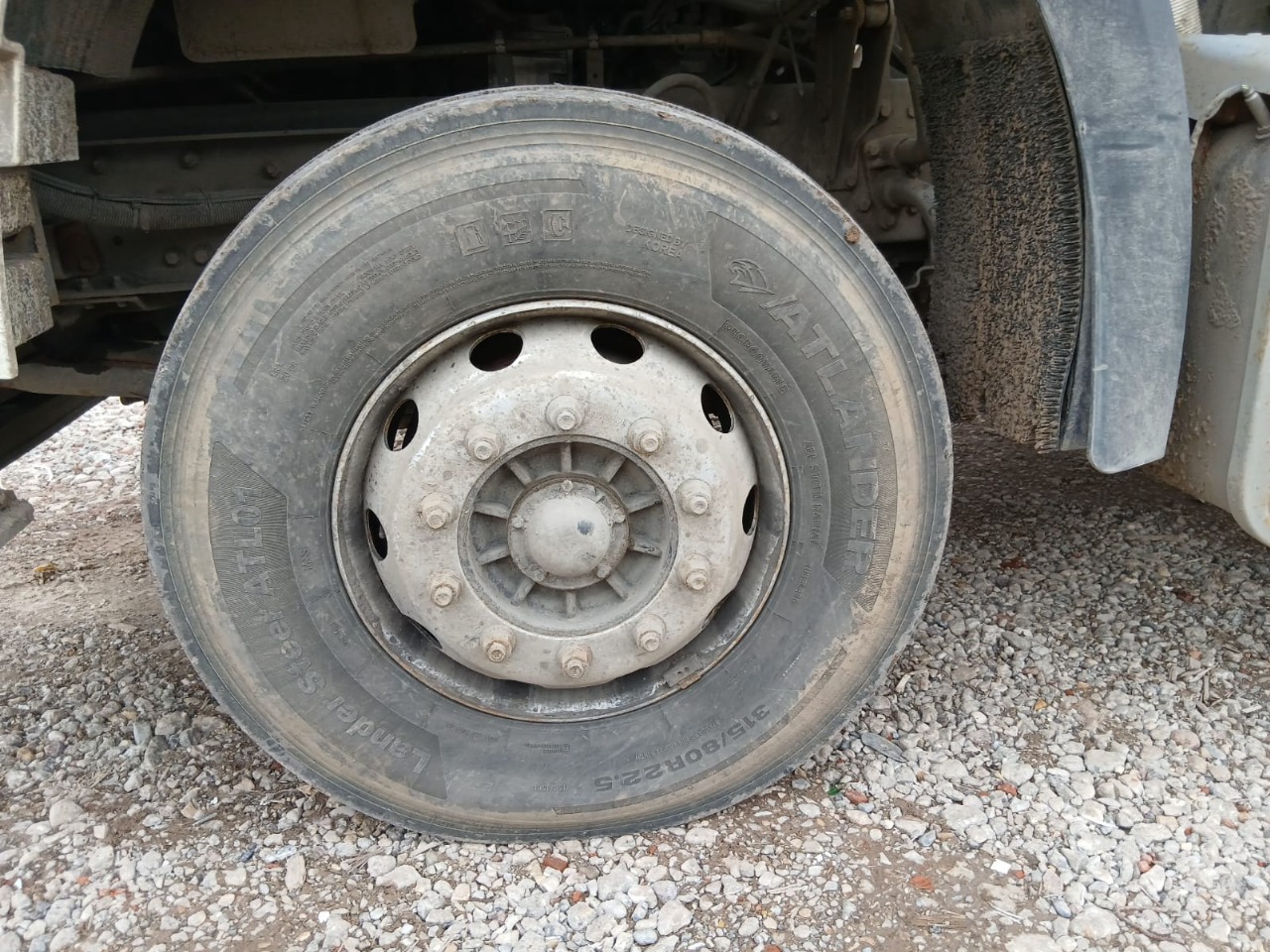 Автомастер 5589* на шасси FAW CA 3250 6x4 Зерновоз 2022 г. - фото 6