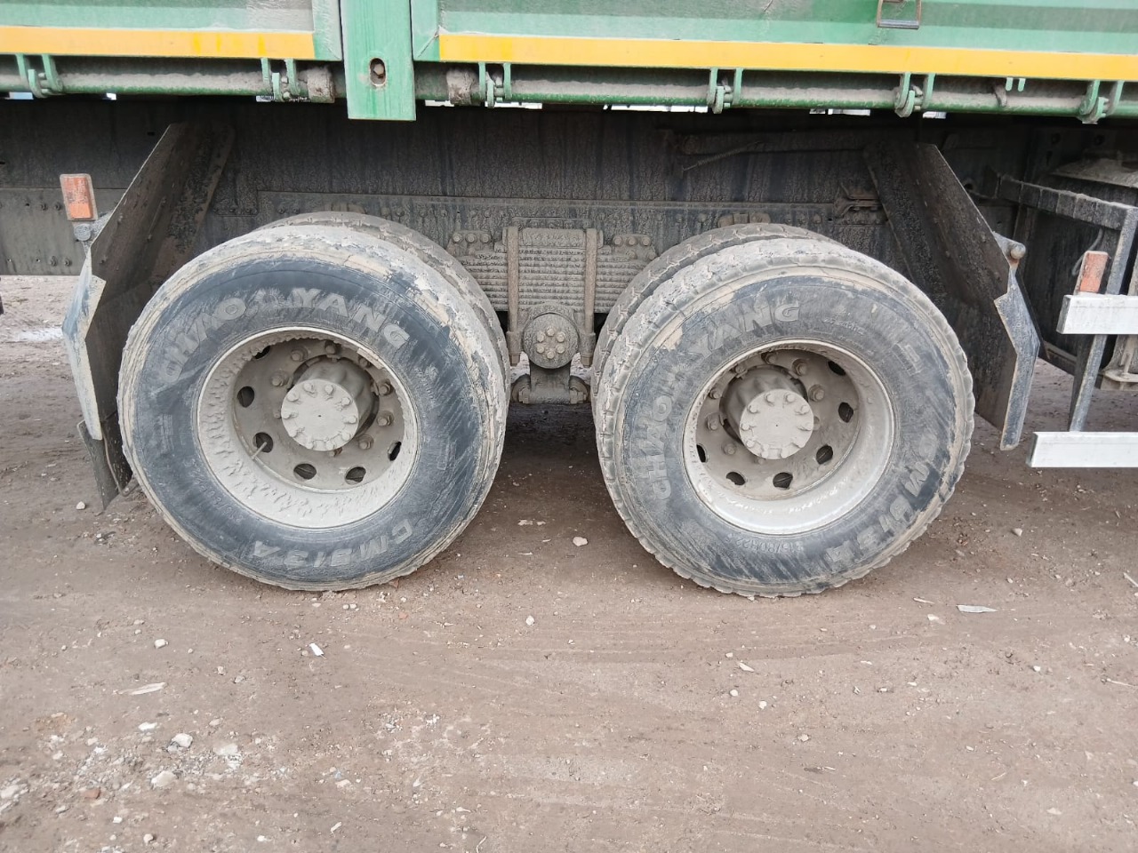 Автомастер 5589* на шасси FAW CA 3250 6x4 Зерновоз 2022 г. - фото 7