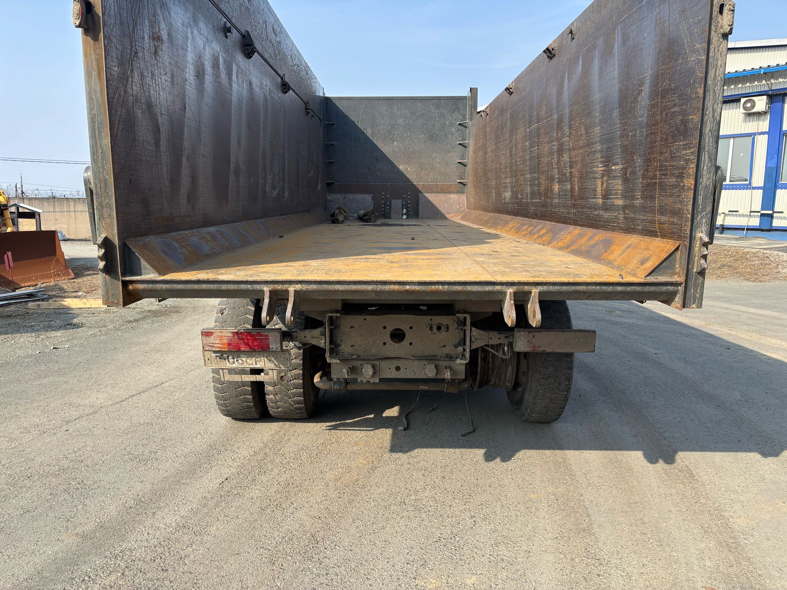 Shacman (Shaanxi) SX* 8x4 Самосвал 2024 г. - фото 7