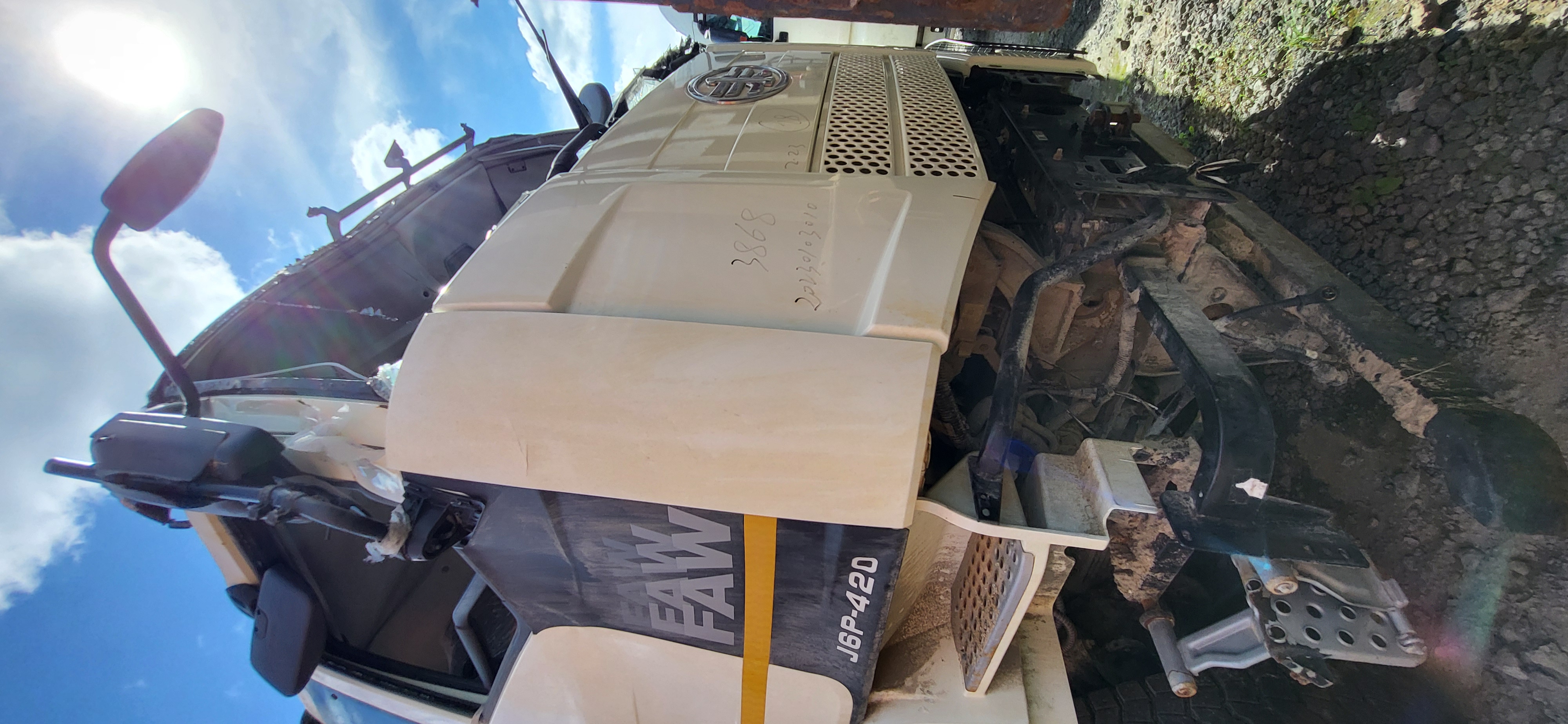 FAW J6 6x6 Самосвал 2023 г.