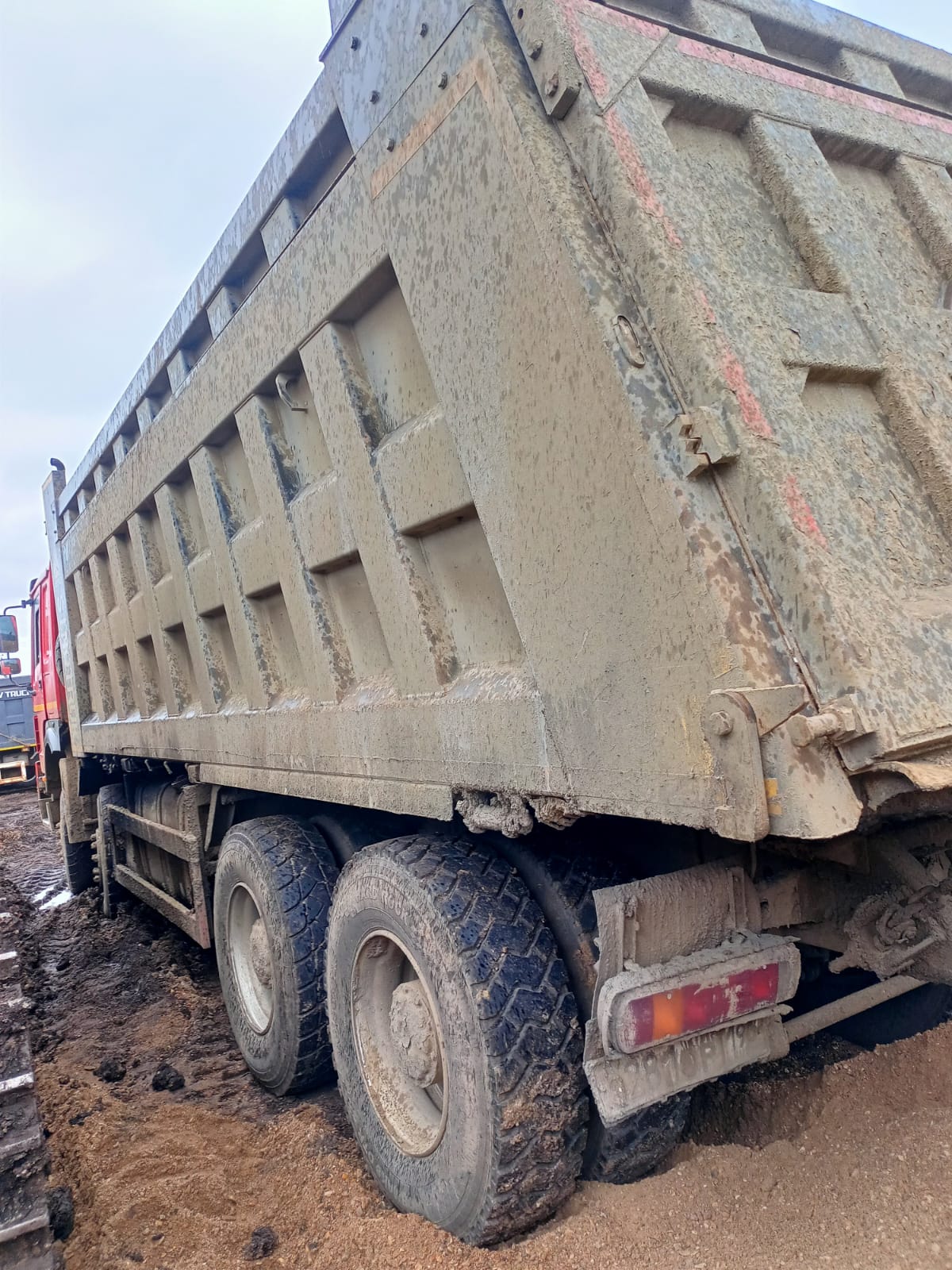 Howo ZZ* 8x4 Самосвал 2023 г. - фото 4