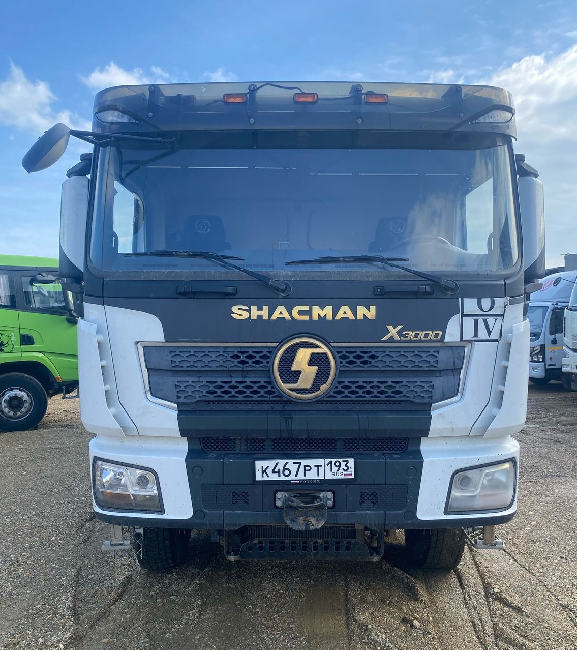 Shacman (Shaanxi) SX* 8x4 Самосвал 2022 г.