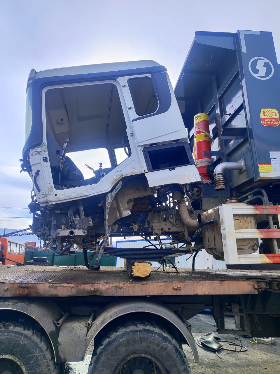 Shacman (Shaanxi) SX* 6x6 Самосвал 2022 г. - фото 2