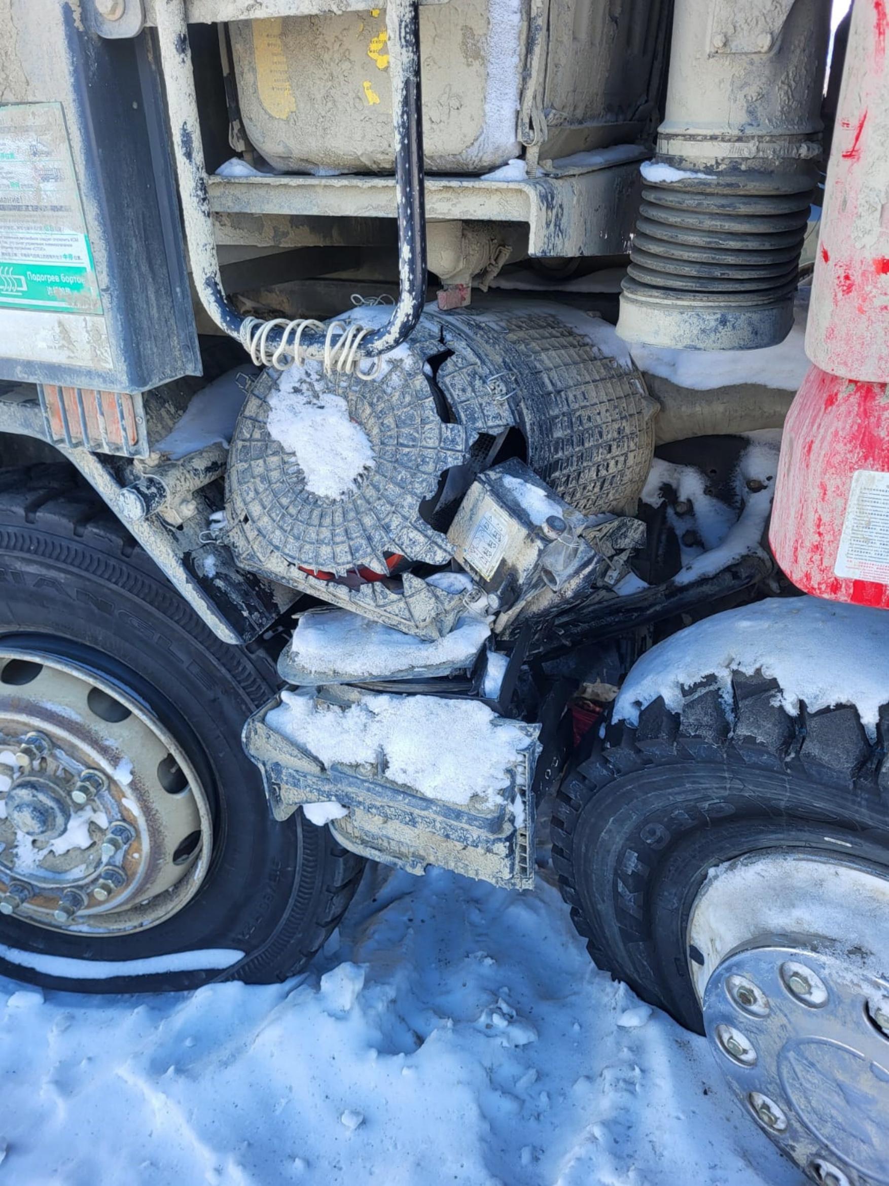 Shacman (Shaanxi) SX* 8x4 Самосвал 2024 г. - фото 6