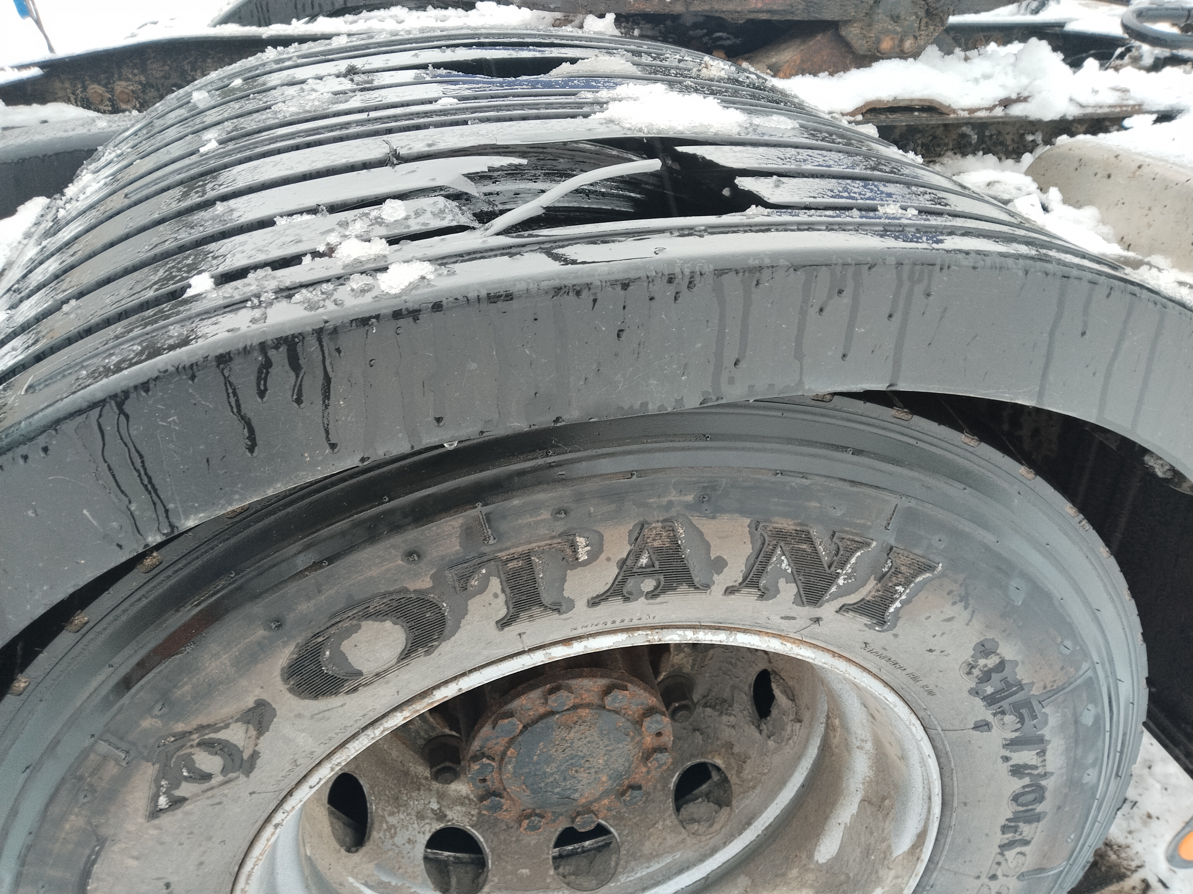 Foton AUMAN 4x2 Седельный тягач 2019 г. - фото 13