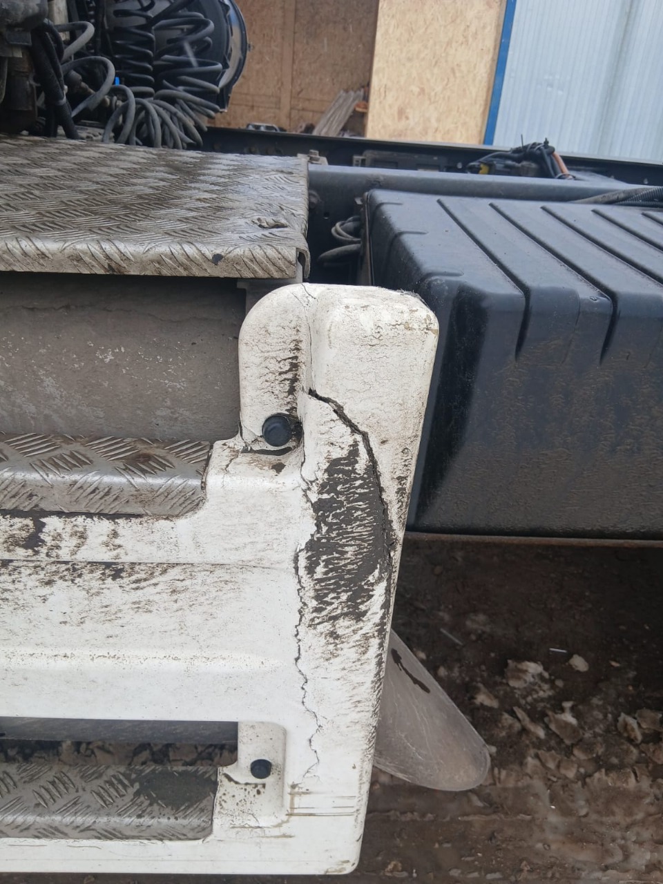 КамАЗ 5490 4x2 Седельный тягач 2018 г. - фото 14