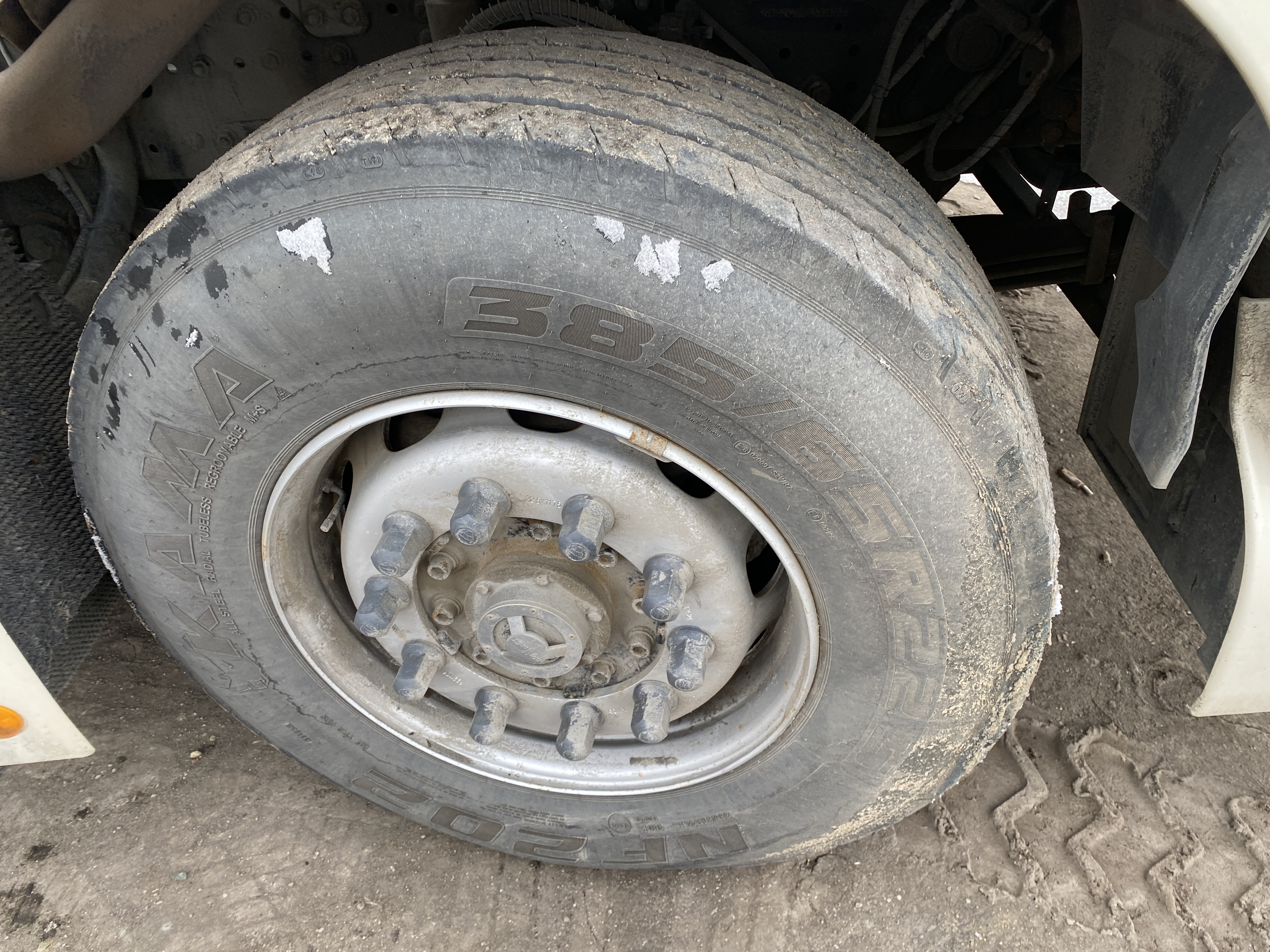 Foton AUMAN 4x2 Седельный тягач 2023 г. - фото 11