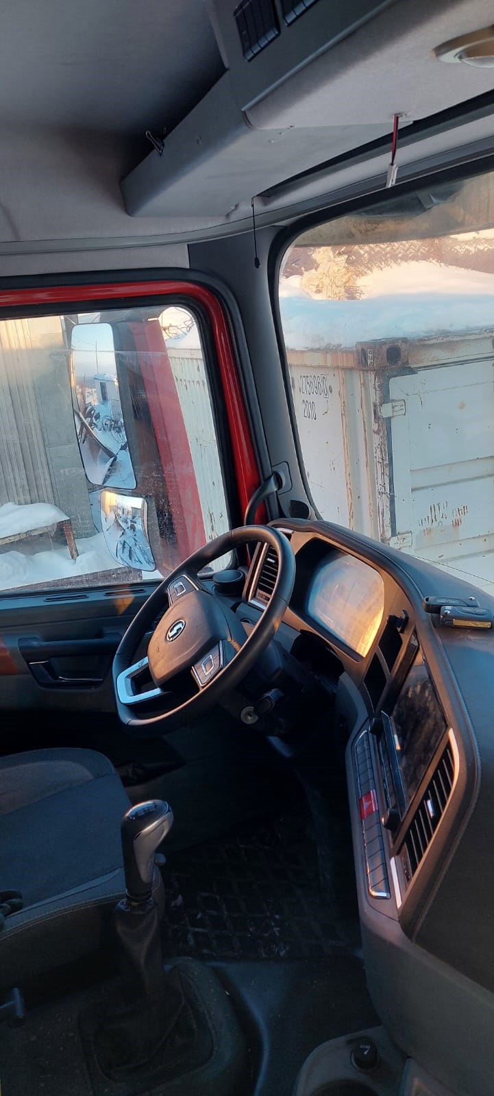 Shacman (Shaanxi) SX* 8x4 Самосвал 2024 г. - фото 7