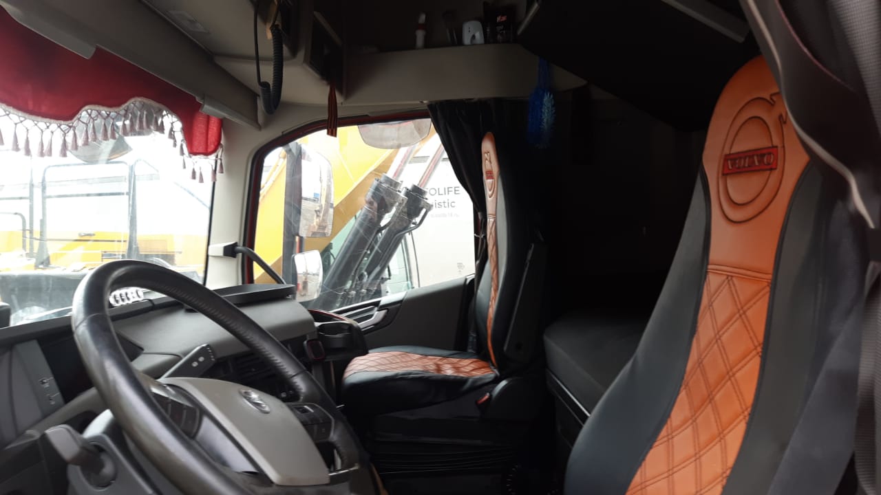 Volvo FH 6x2 Седельный тягач 2021 г. - фото 16