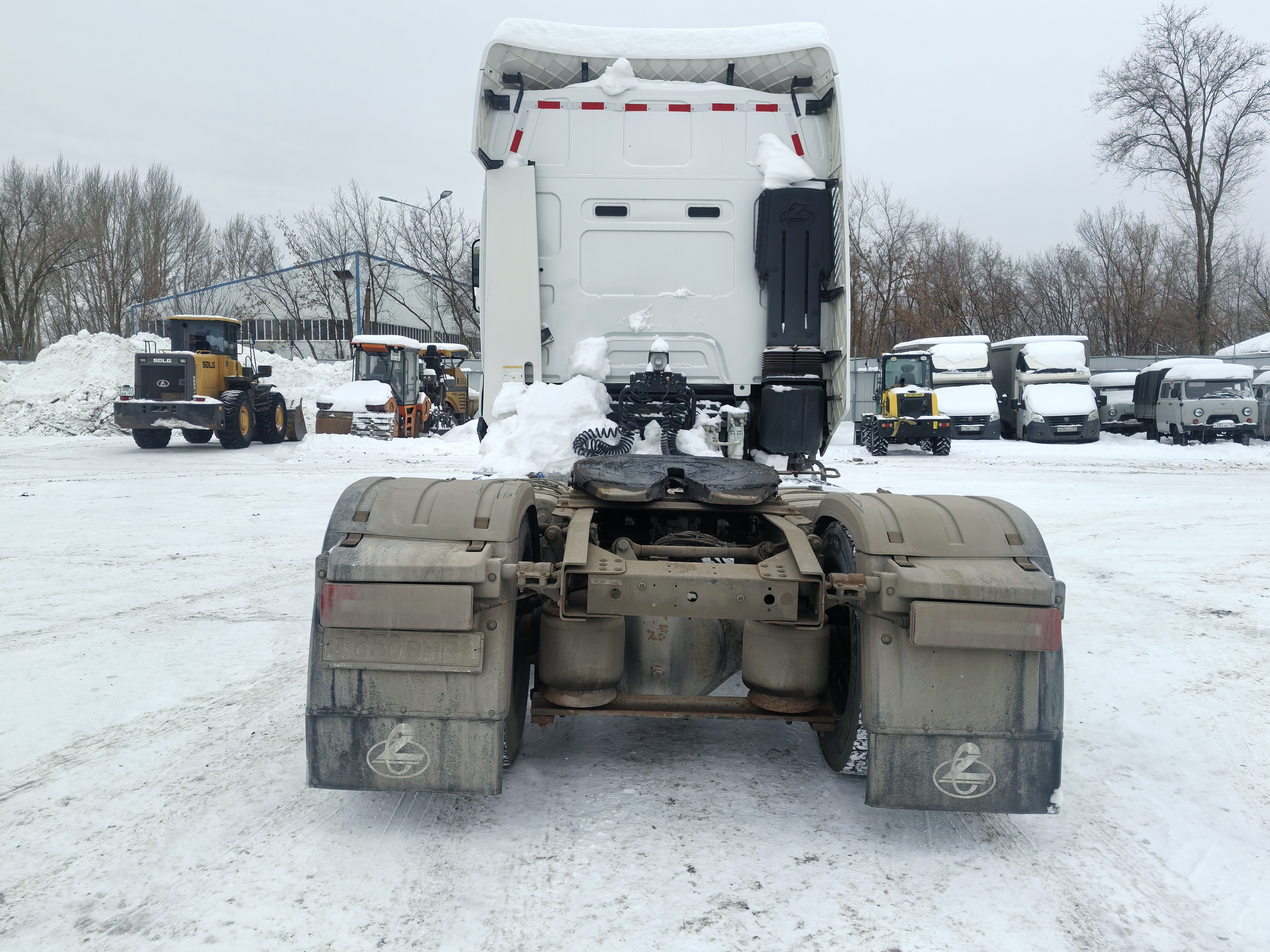 CHENGLONG H7 4x2 Седельный тягач 2024 г. - фото 8