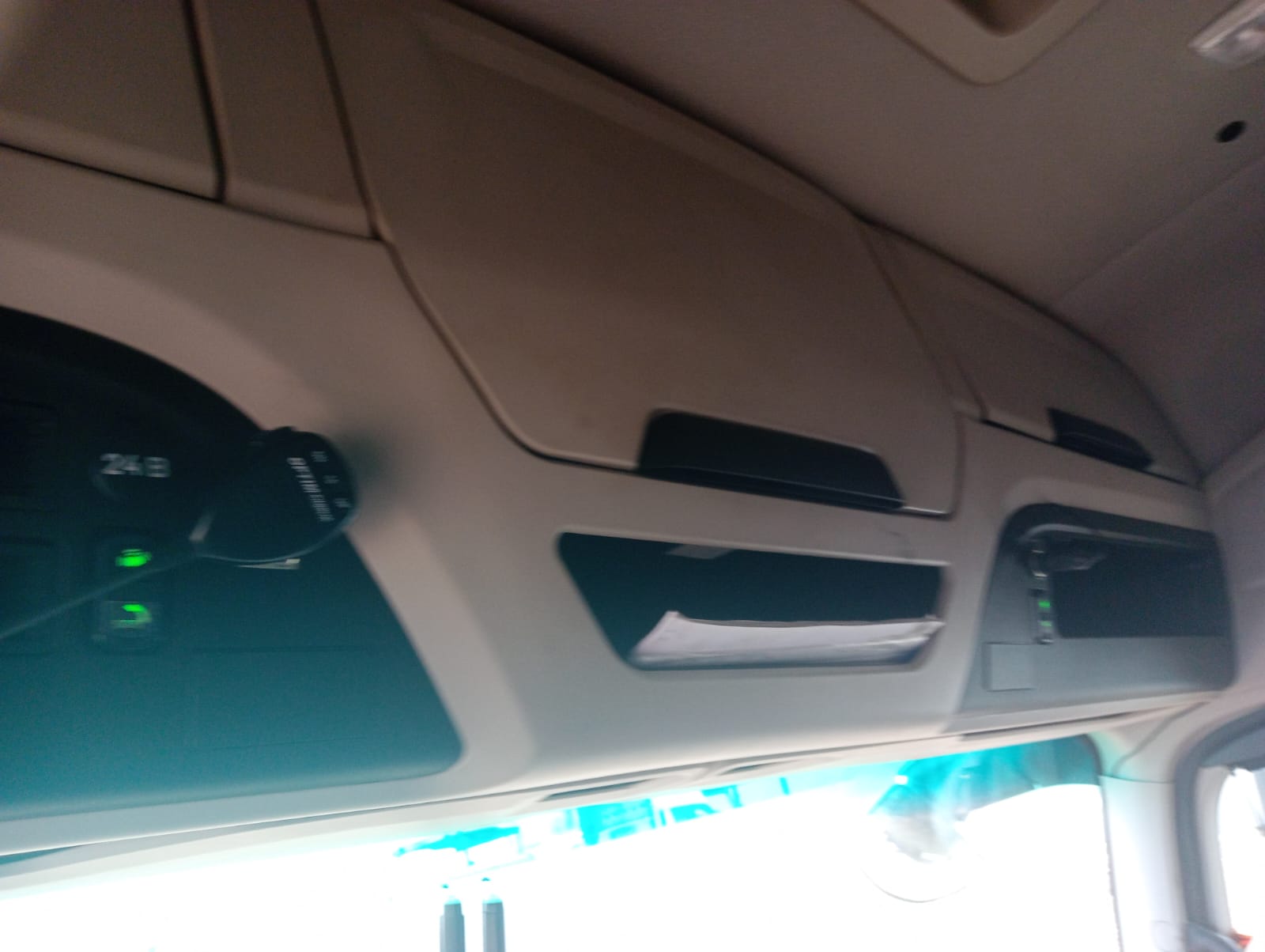 КамАЗ 54901 4x2 Седельный тягач 2023 г. - фото 8