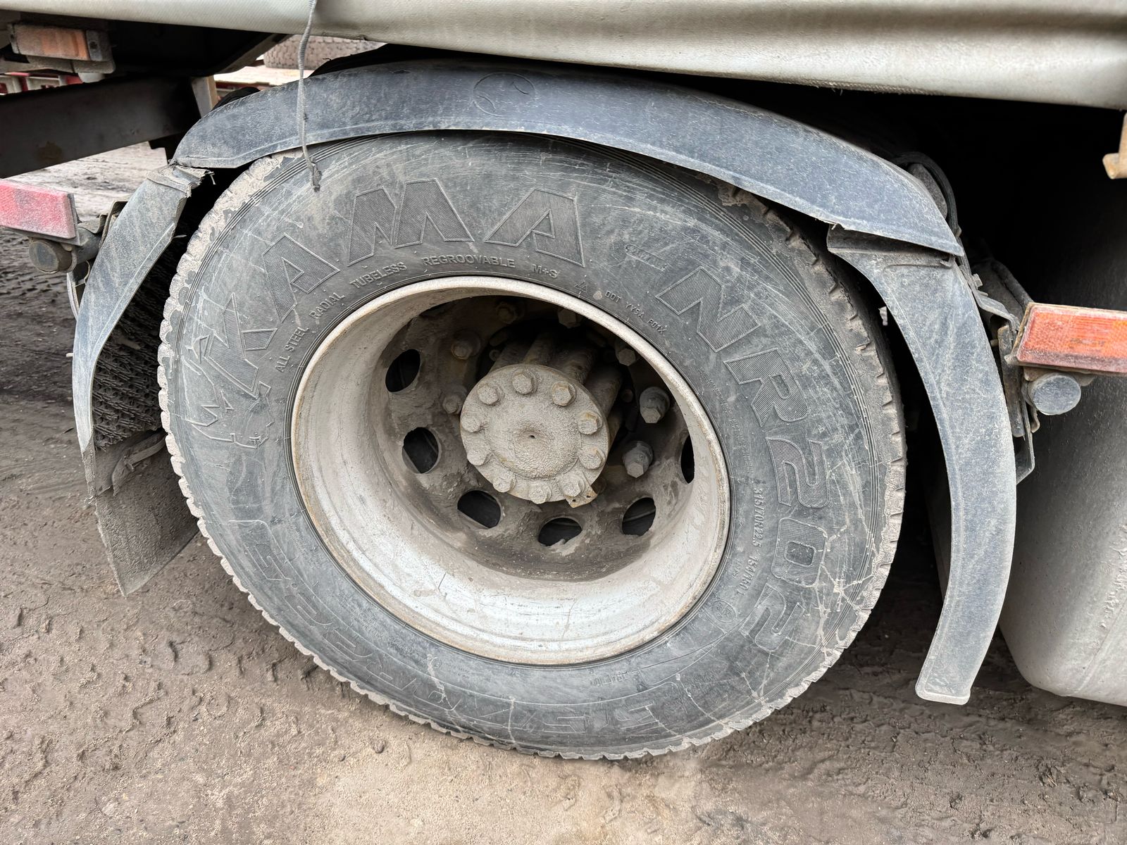 КамАЗ 5490 4x2 Седельный тягач 2020 г. - фото 15