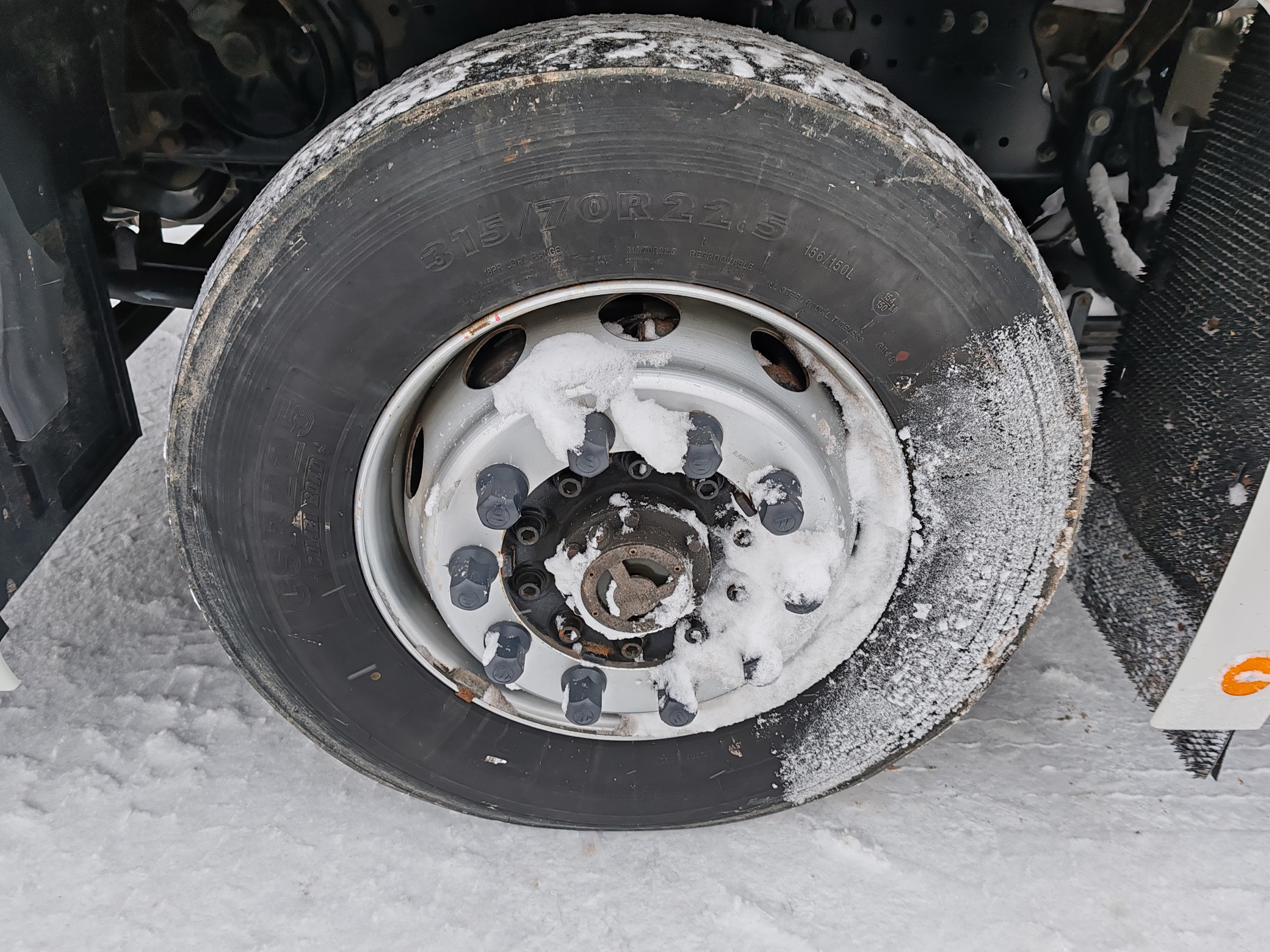 Foton AUMAN 4x2 Седельный тягач 2023 г. - фото 15