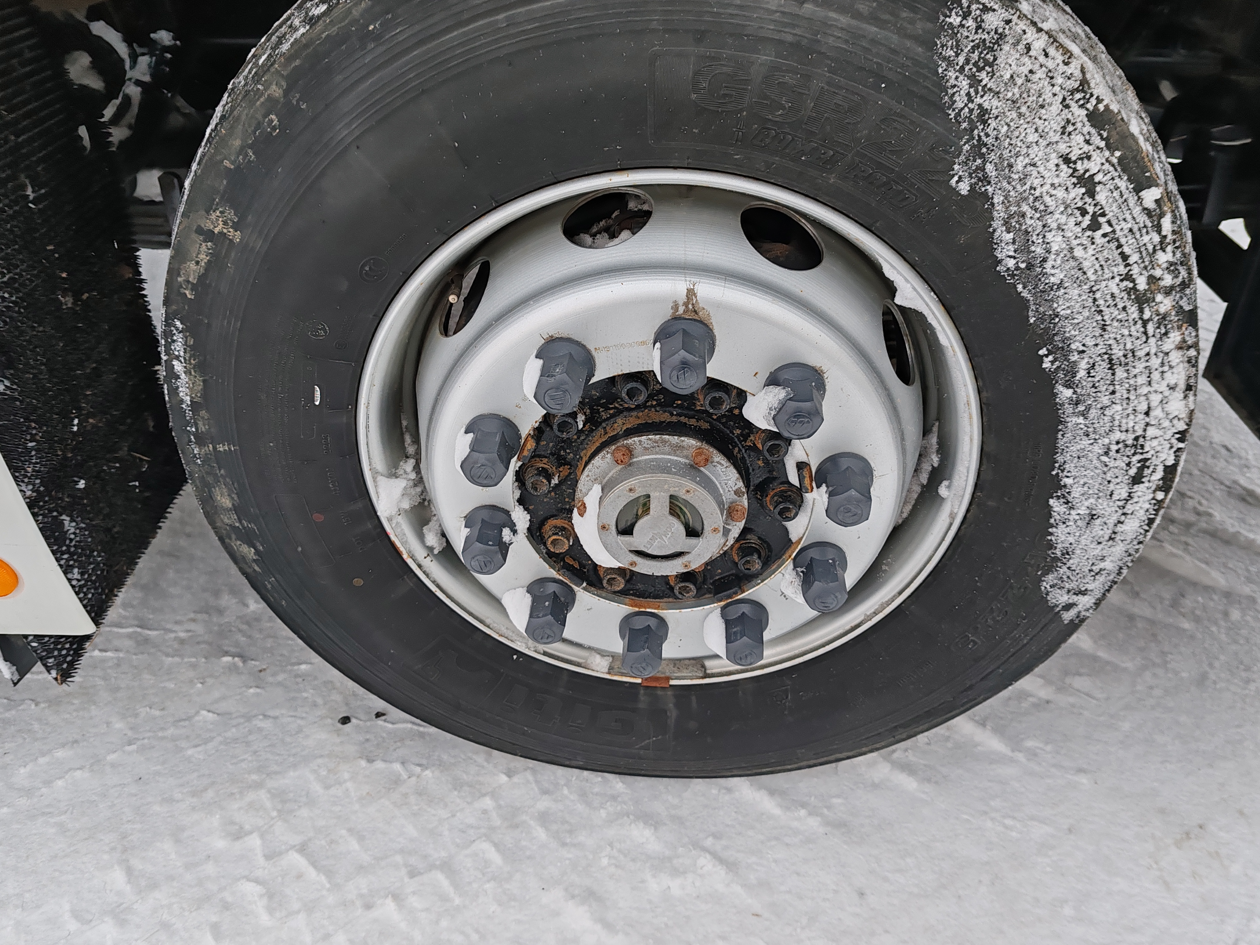 Foton AUMAN 4x2 Седельный тягач 2023 г. - фото 16