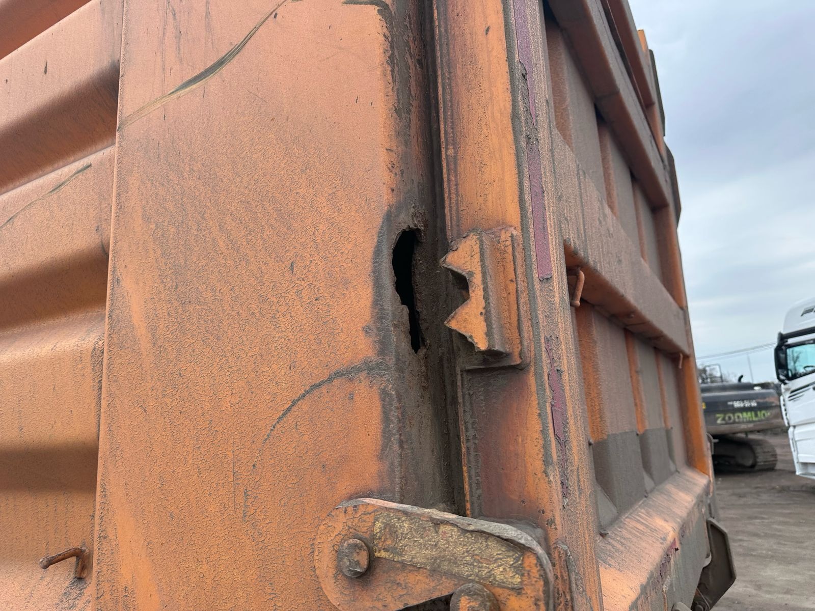 Shacman (Shaanxi) SX* 8x4 Самосвал 2021 г. - фото 14