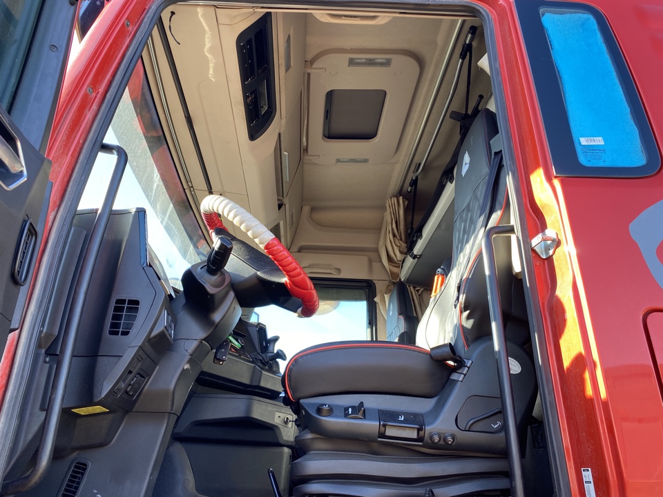 SITRAK C7H 4x2 Седельный тягач 2023 г. - фото 9