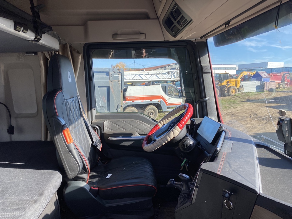 SITRAK C7H 4x2 Седельный тягач 2023 г. - фото 10