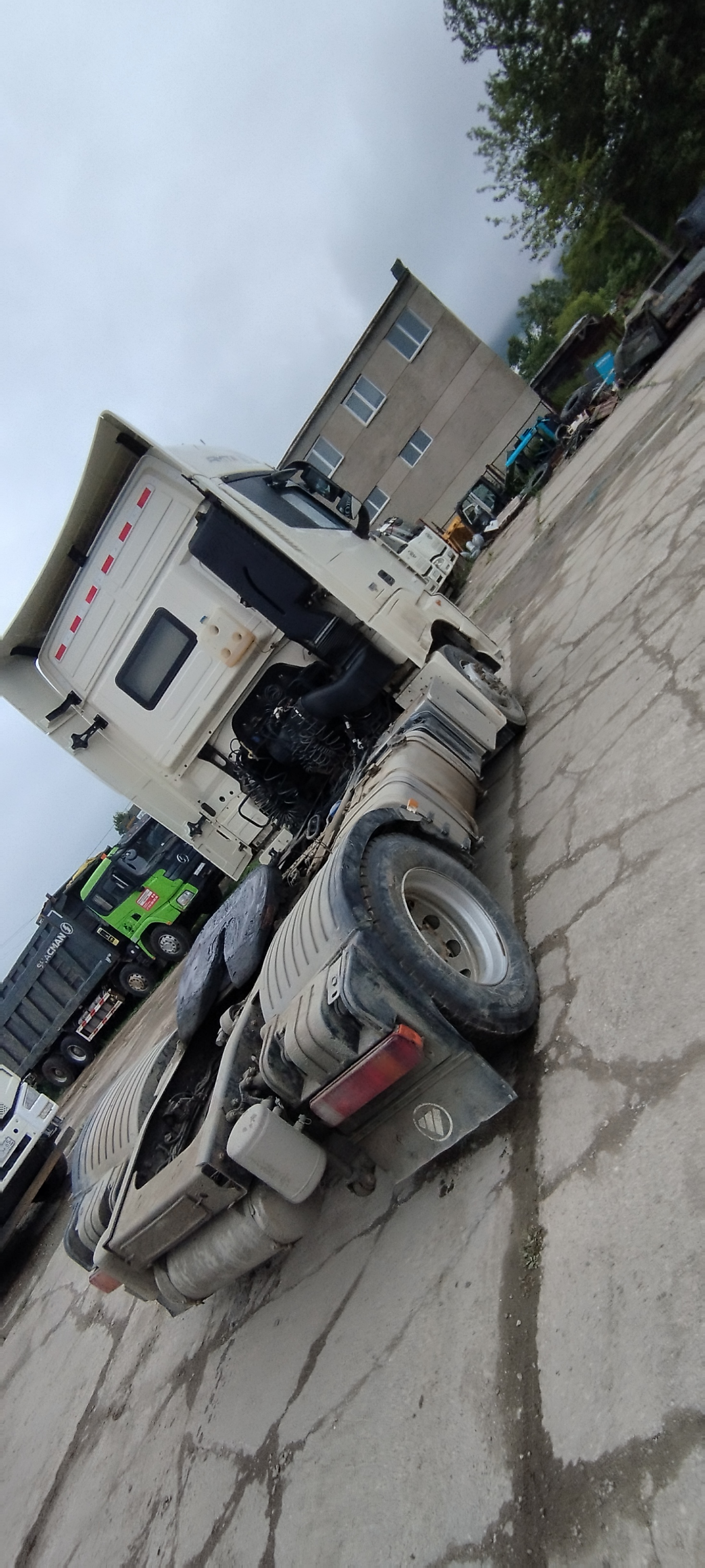 Foton AUMAN 4x2 Седельный тягач 2022 г. - фото 7