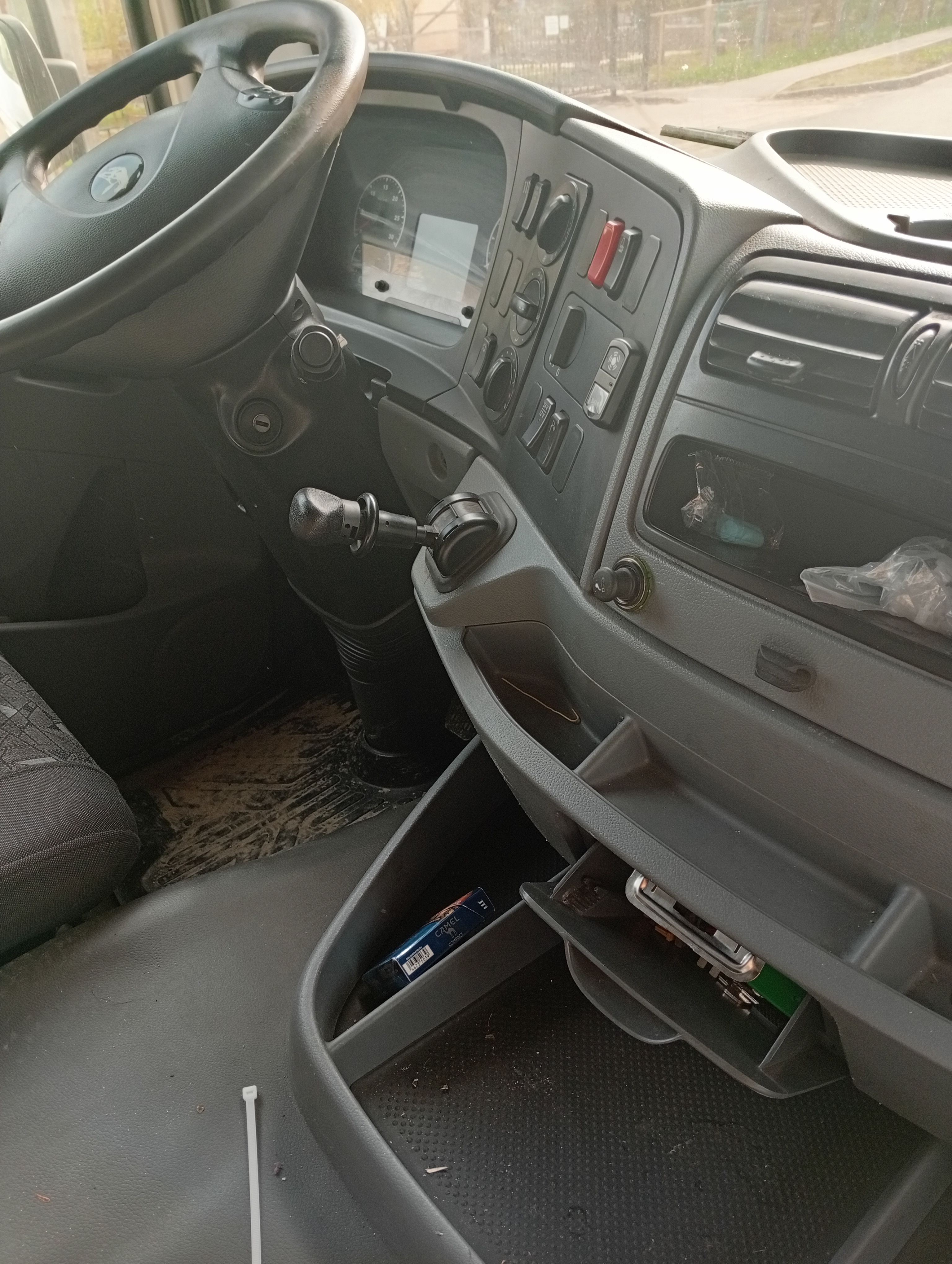 КамАЗ 5490 4x2 Седельный тягач 2020 г. - фото 7