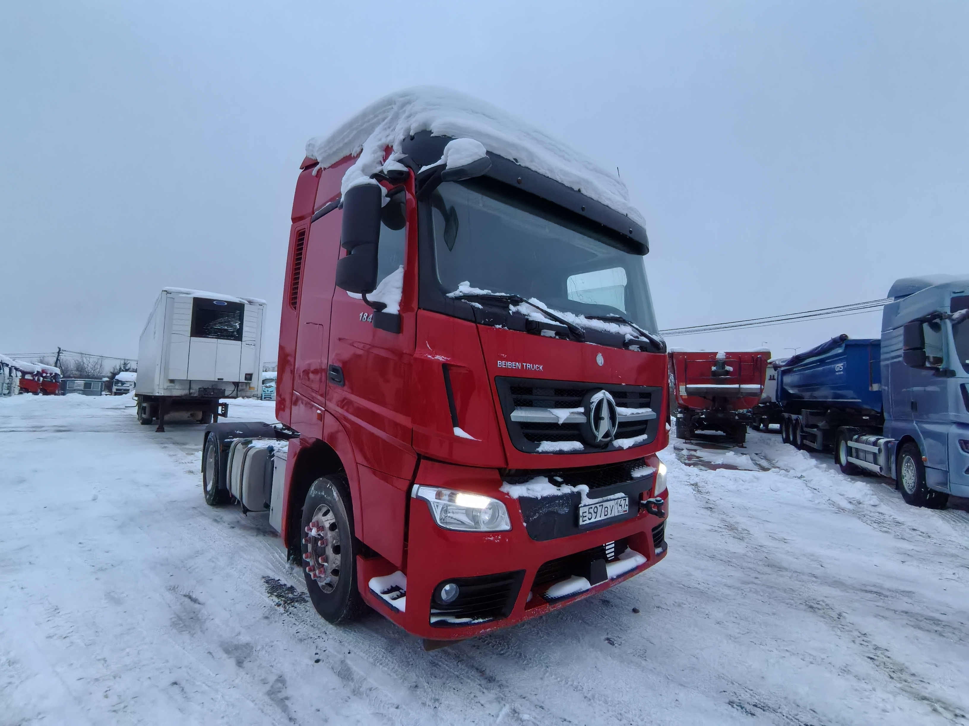 BEIBEN BBTR* 4x2 Седельный тягач 2023 г. - фото 2