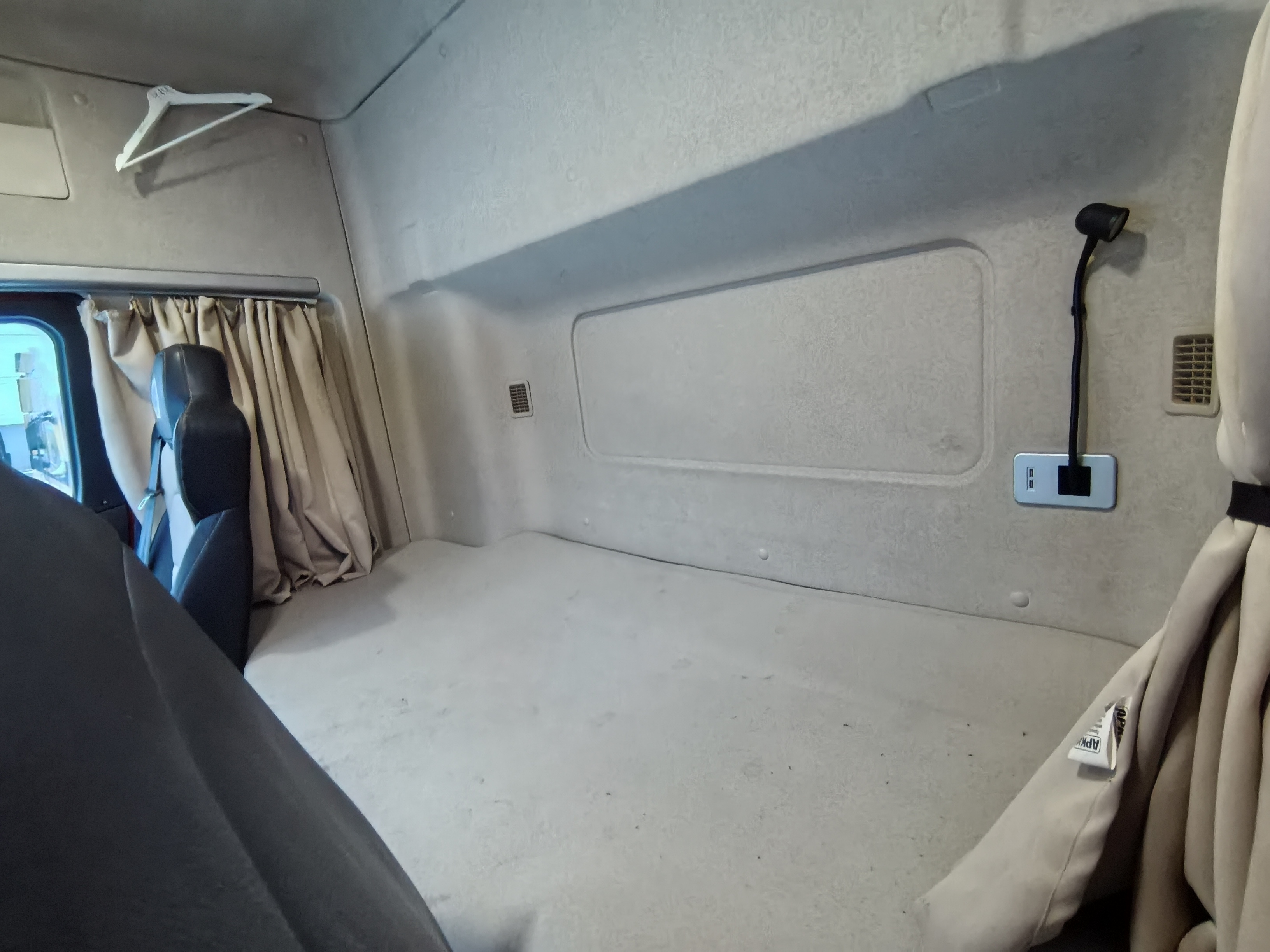 BEIBEN BBTR* 4x2 Седельный тягач 2023 г. - фото 12