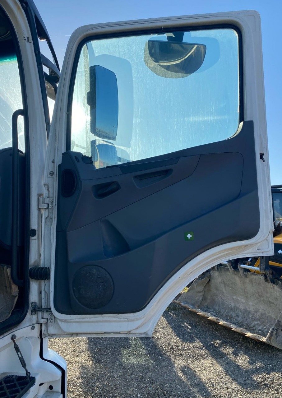 КамАЗ 5490 4x2 Седельный тягач 2017 г. - фото 10