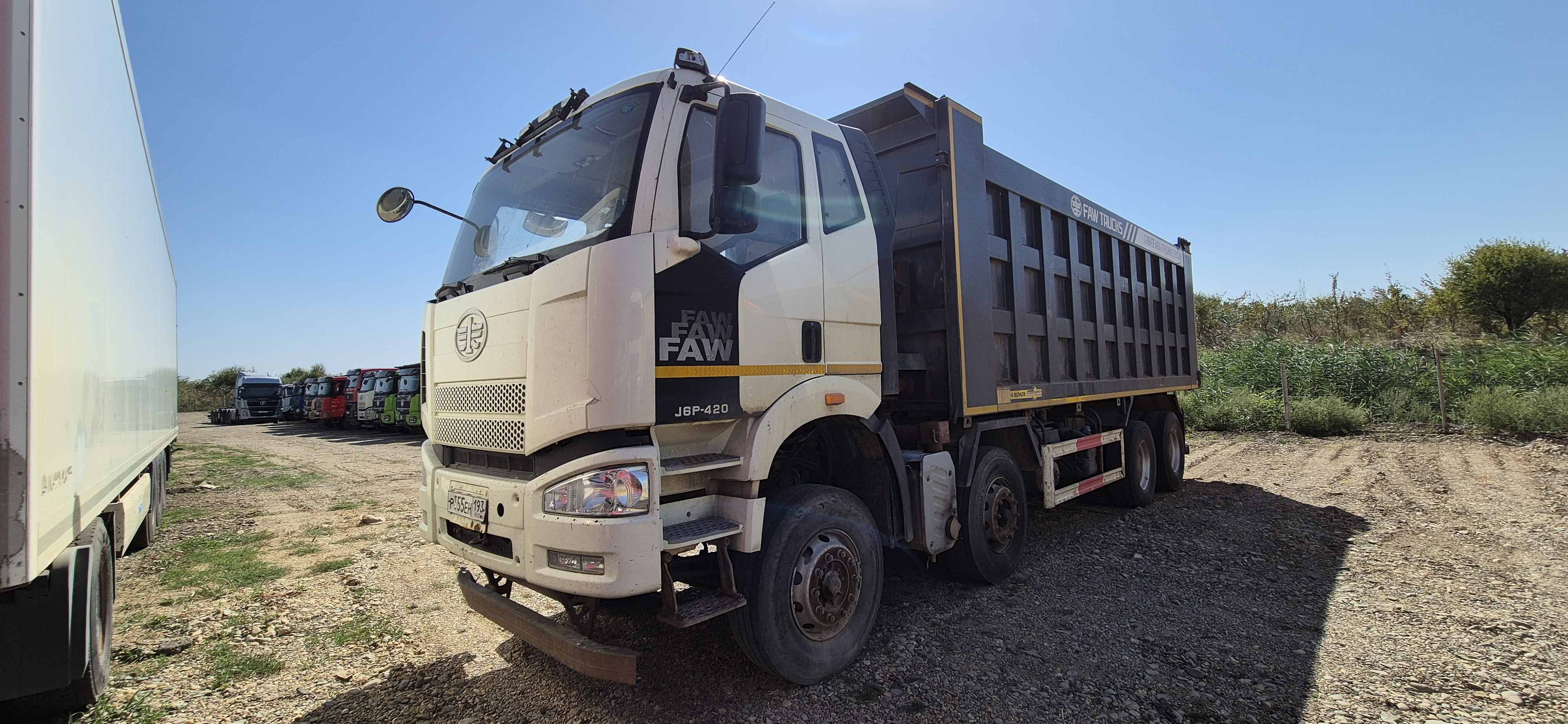 FAW CA 3310 8x4 Самосвал_не актуально 2022 г. - фото 3