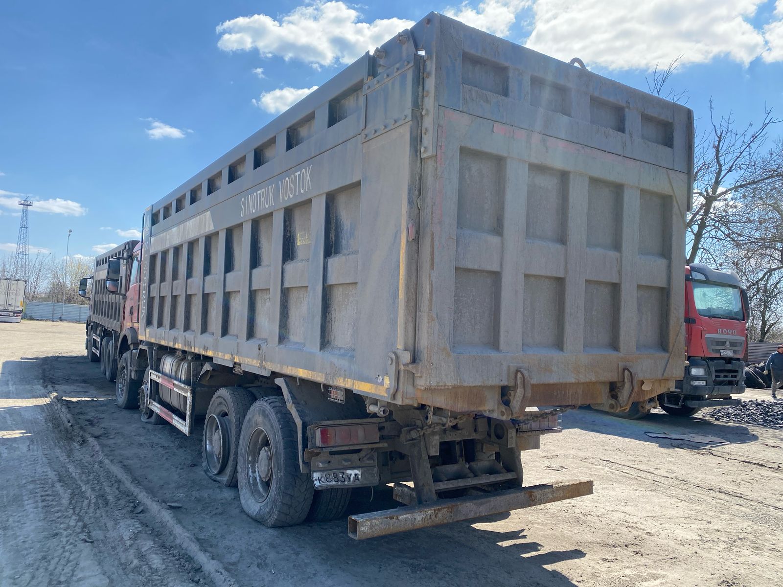 Howo T5G 8x4 Самосвал 2023 г. - фото 5