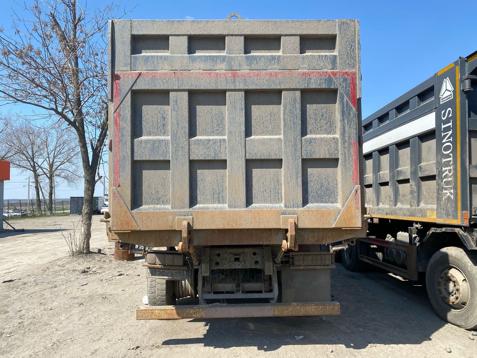 Howo T5G 8x4 Самосвал 2023 г. - фото 6