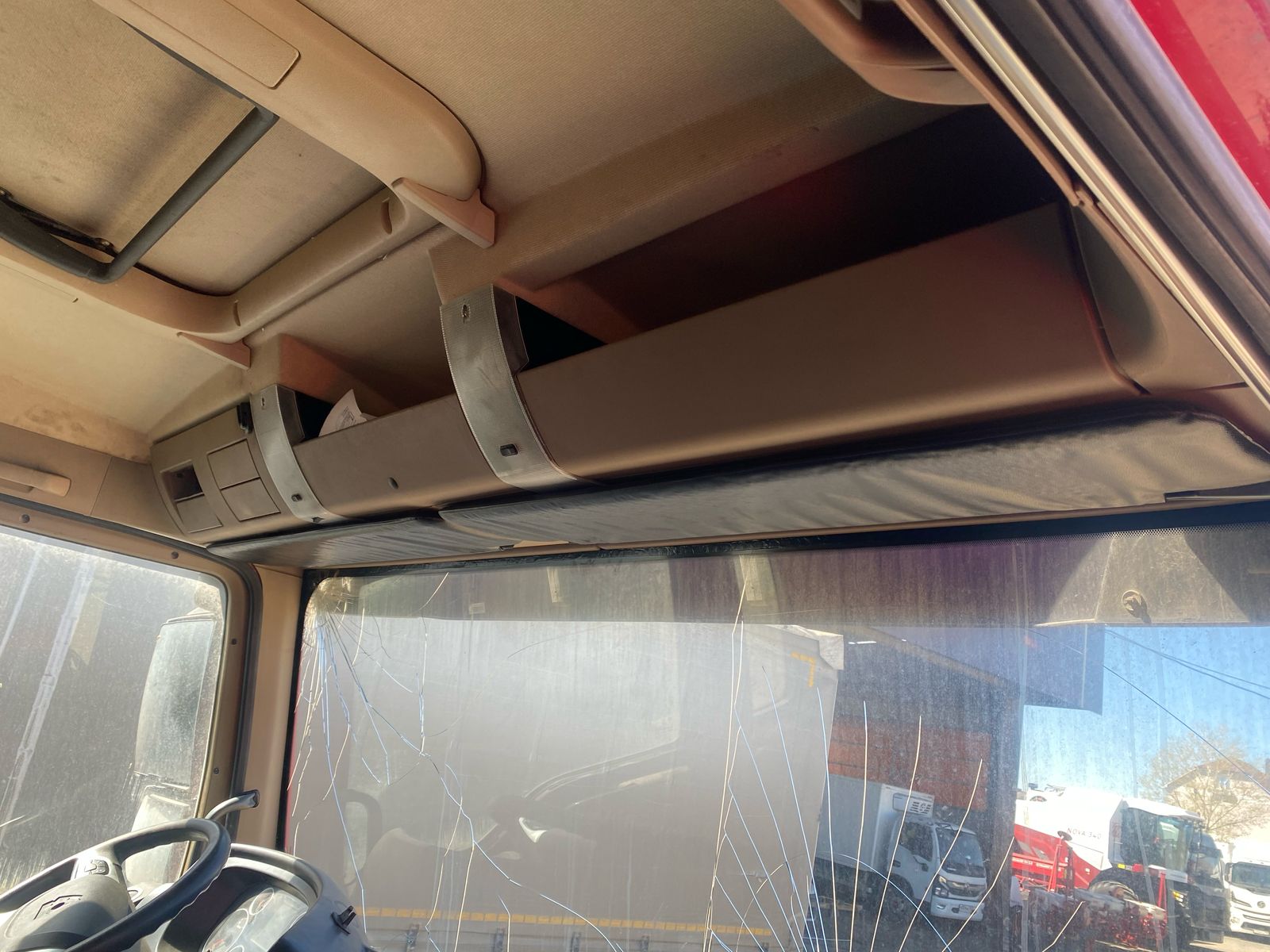 Howo T5G 8x4 Самосвал 2023 г. - фото 14