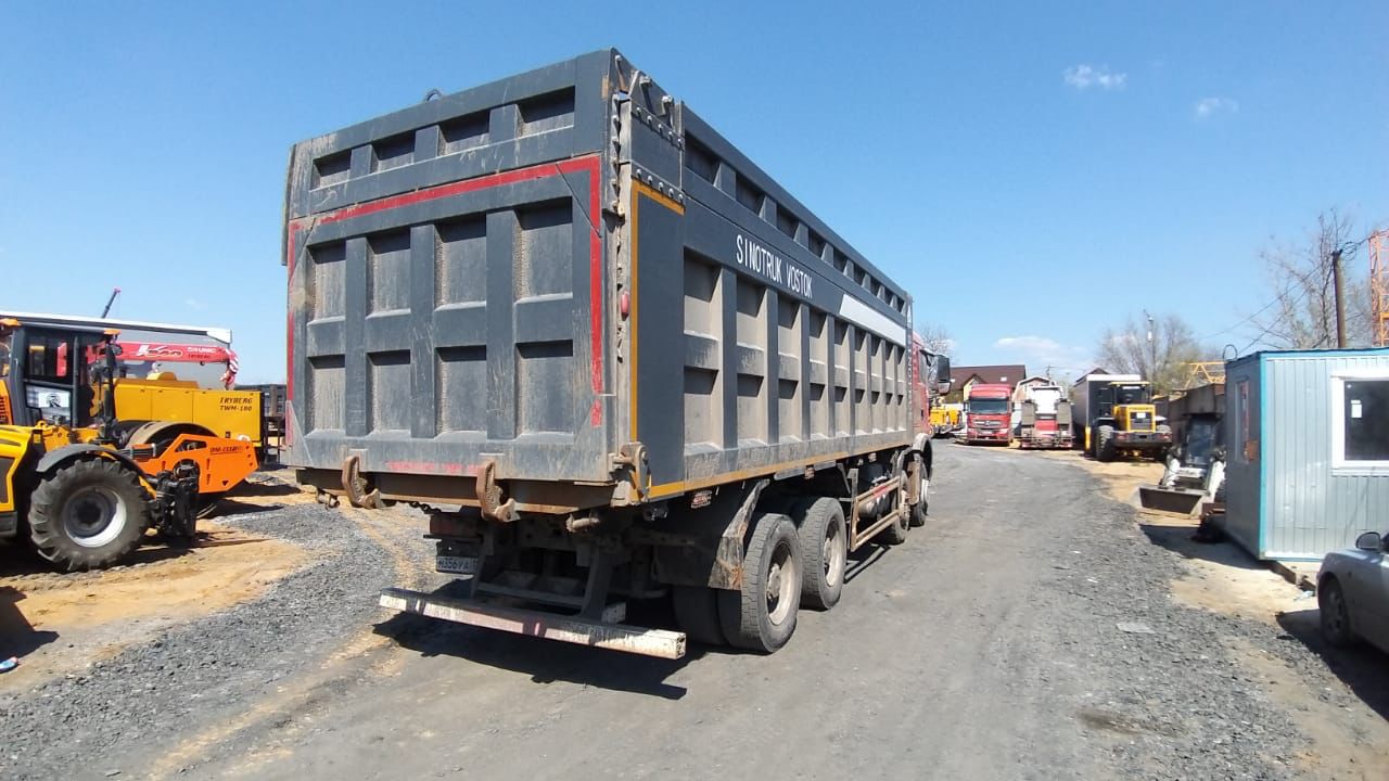 Howo T5G 8x4 Самосвал 2023 г. - фото 6