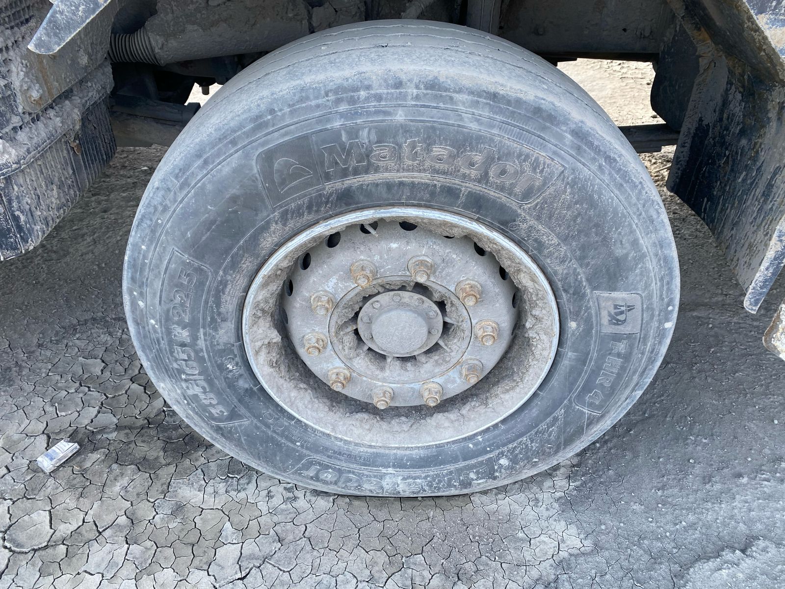 Howo T5G 8x4 Самосвал 2023 г. - фото 10