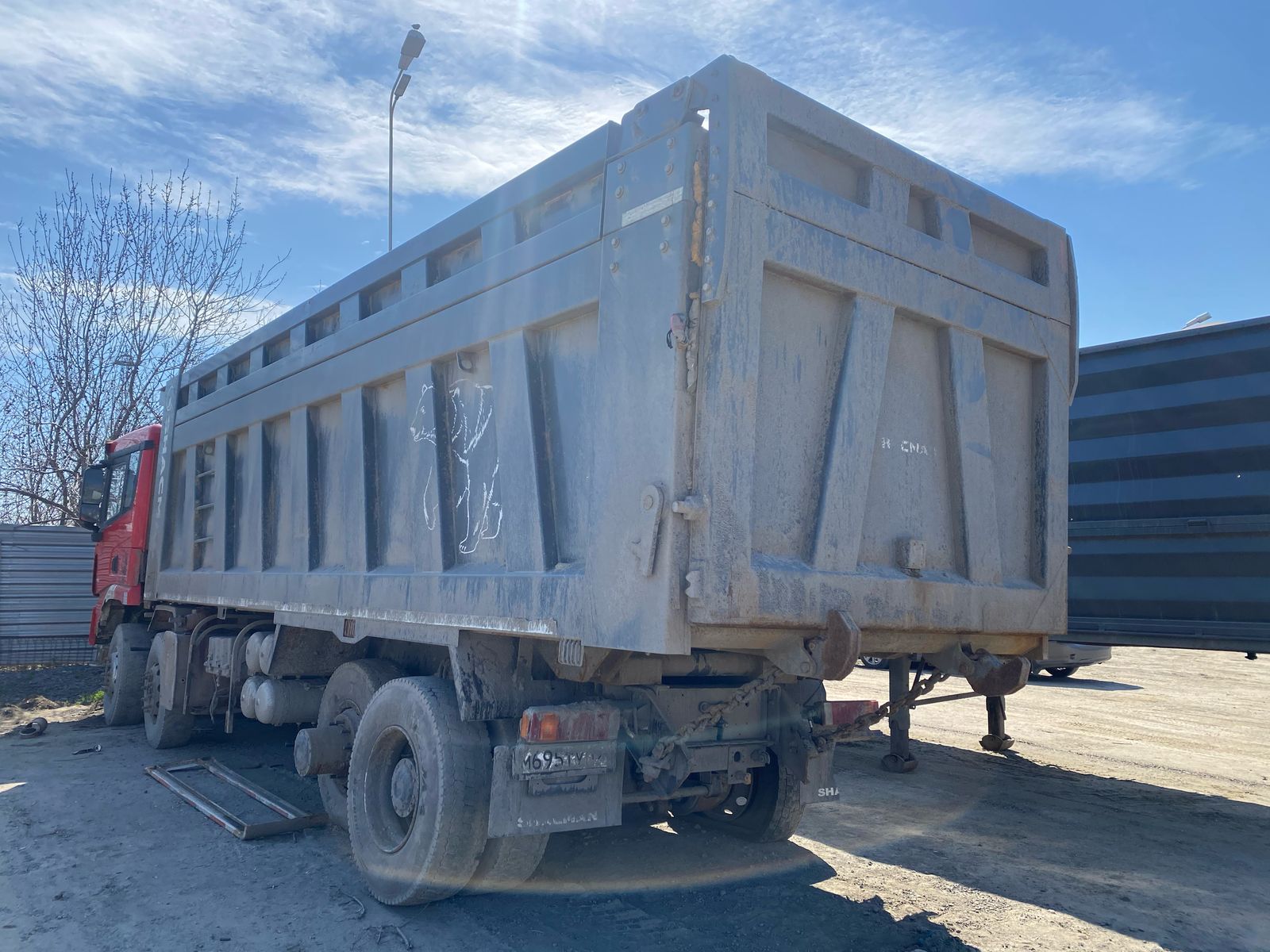 Shacman (Shaanxi) SX* 8x4 Самосвал 2023 г. - фото 6