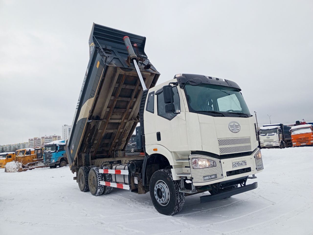 FAW J6 6x4 Самосвал 2022 г. - фото 2