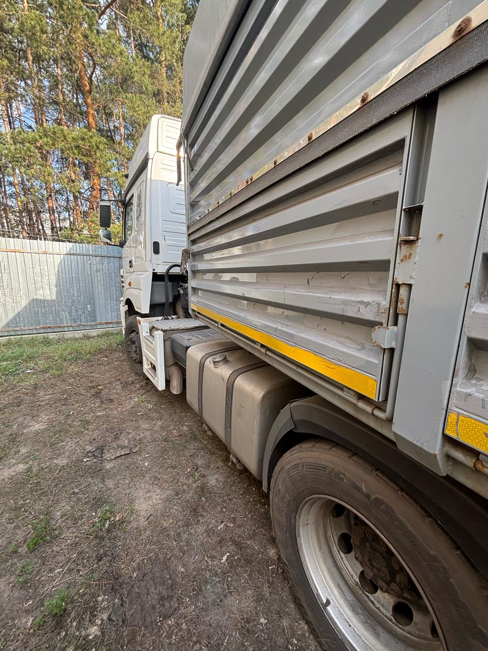 КамАЗ 5490 4x2 Седельный тягач 2017 г. - фото 8