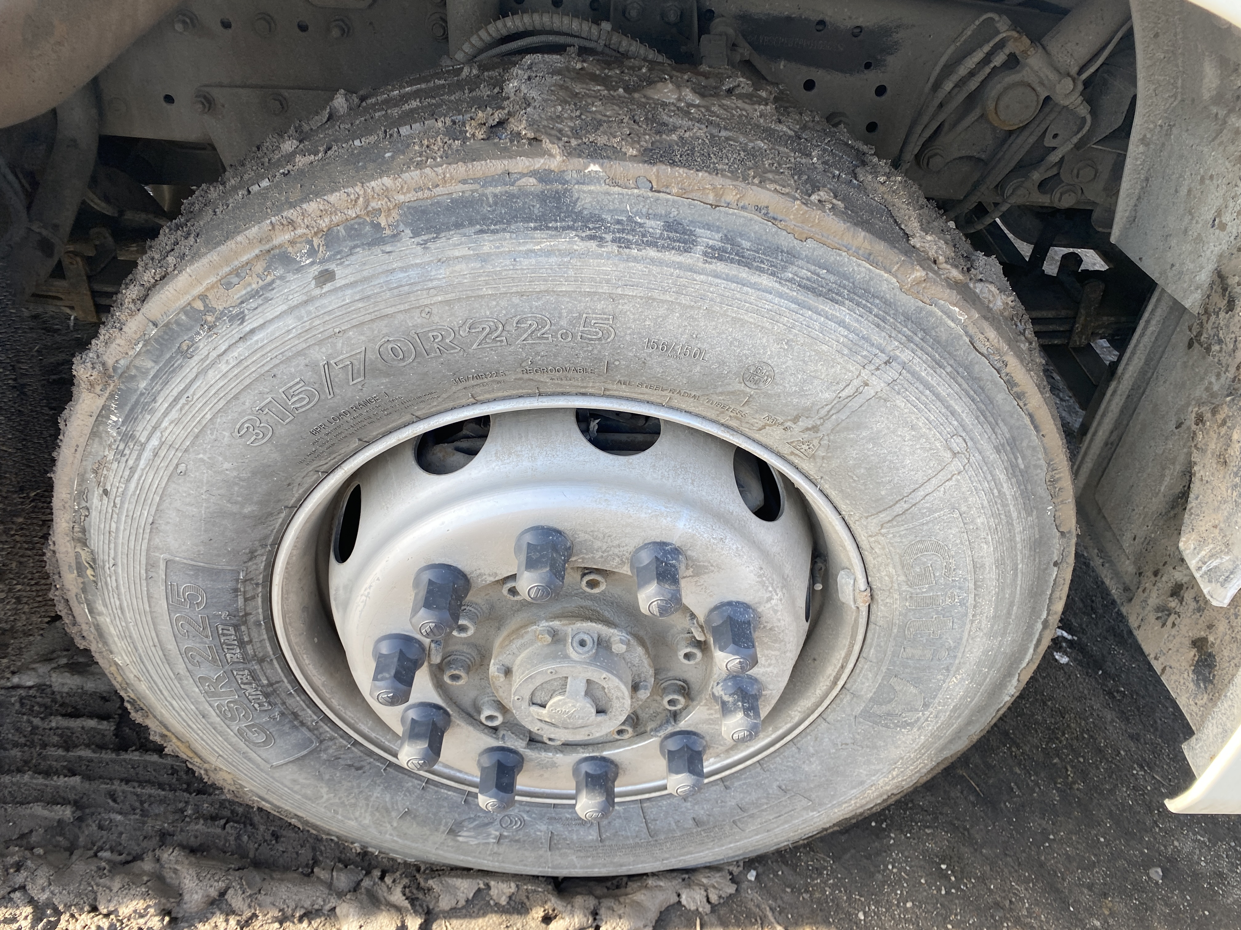 Foton AUMAN 4x2 Седельный тягач 2023 г. - фото 8