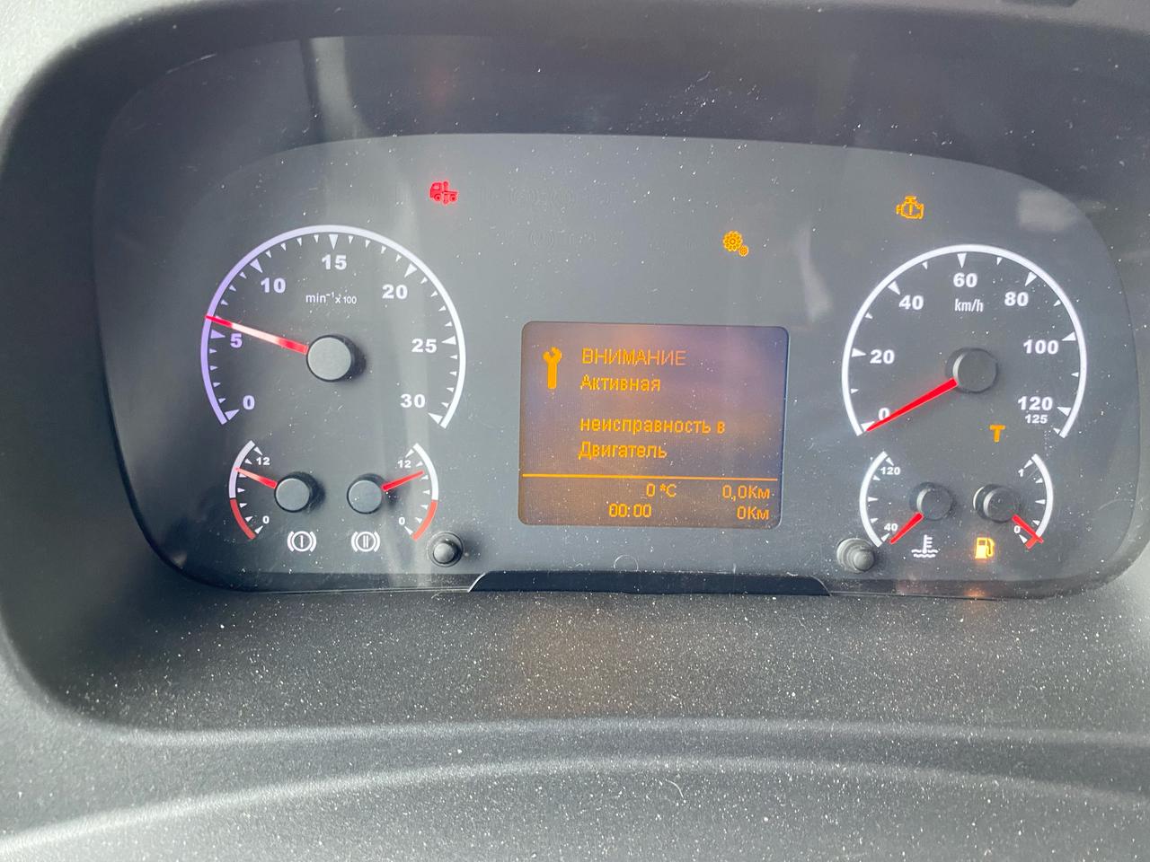 КамАЗ 5490 4x2 Седельный тягач 2020 г. - фото 11