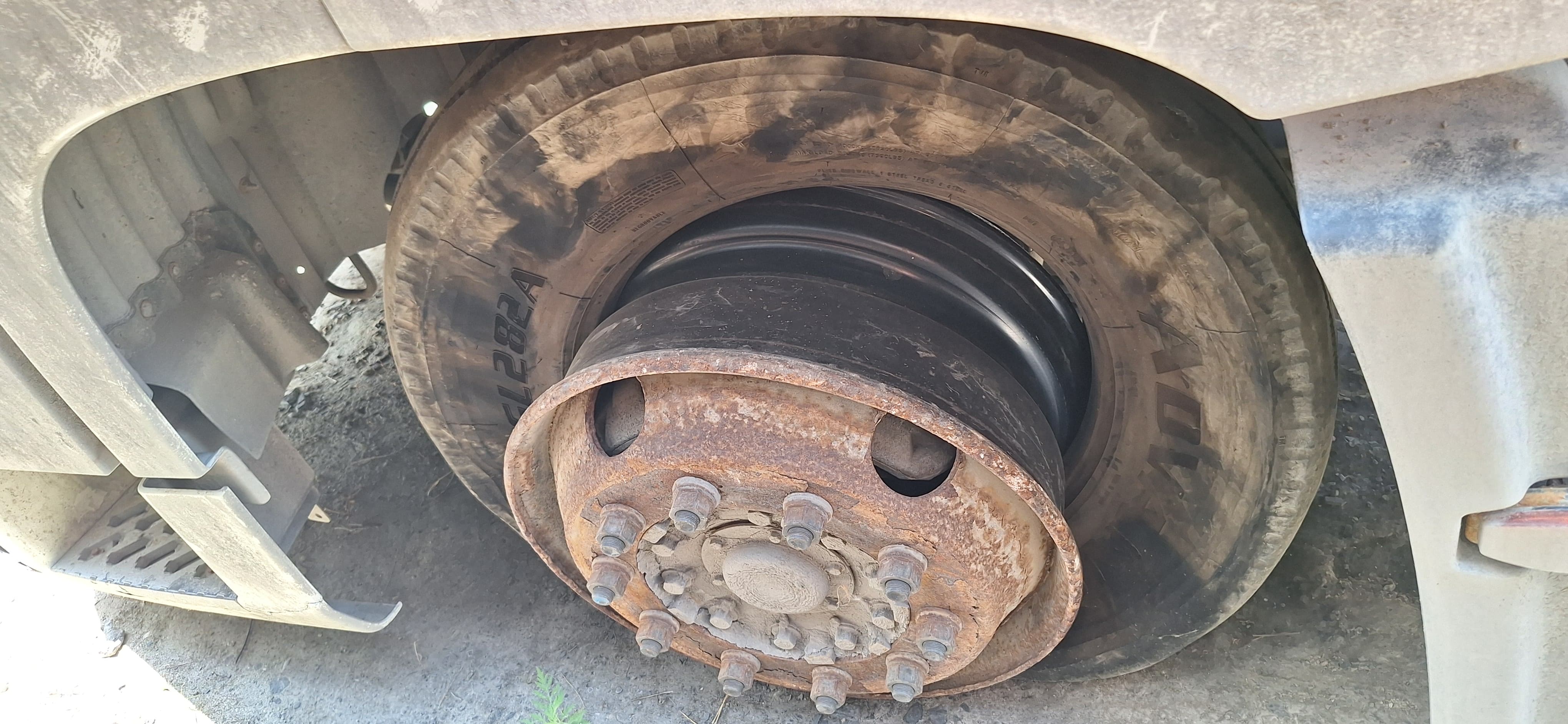 DongFeng DFH 4x2 Седельный тягач 2023 г. - фото 20