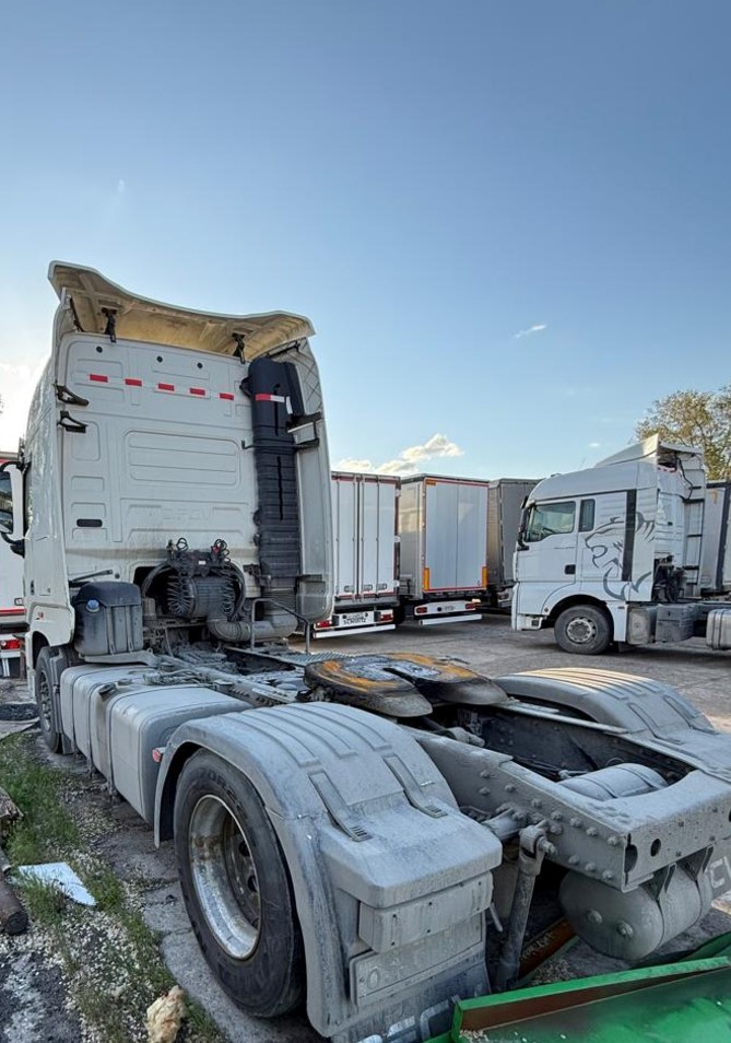 DongFeng DFH 4x2 Седельный тягач 2023 г. - фото 6
