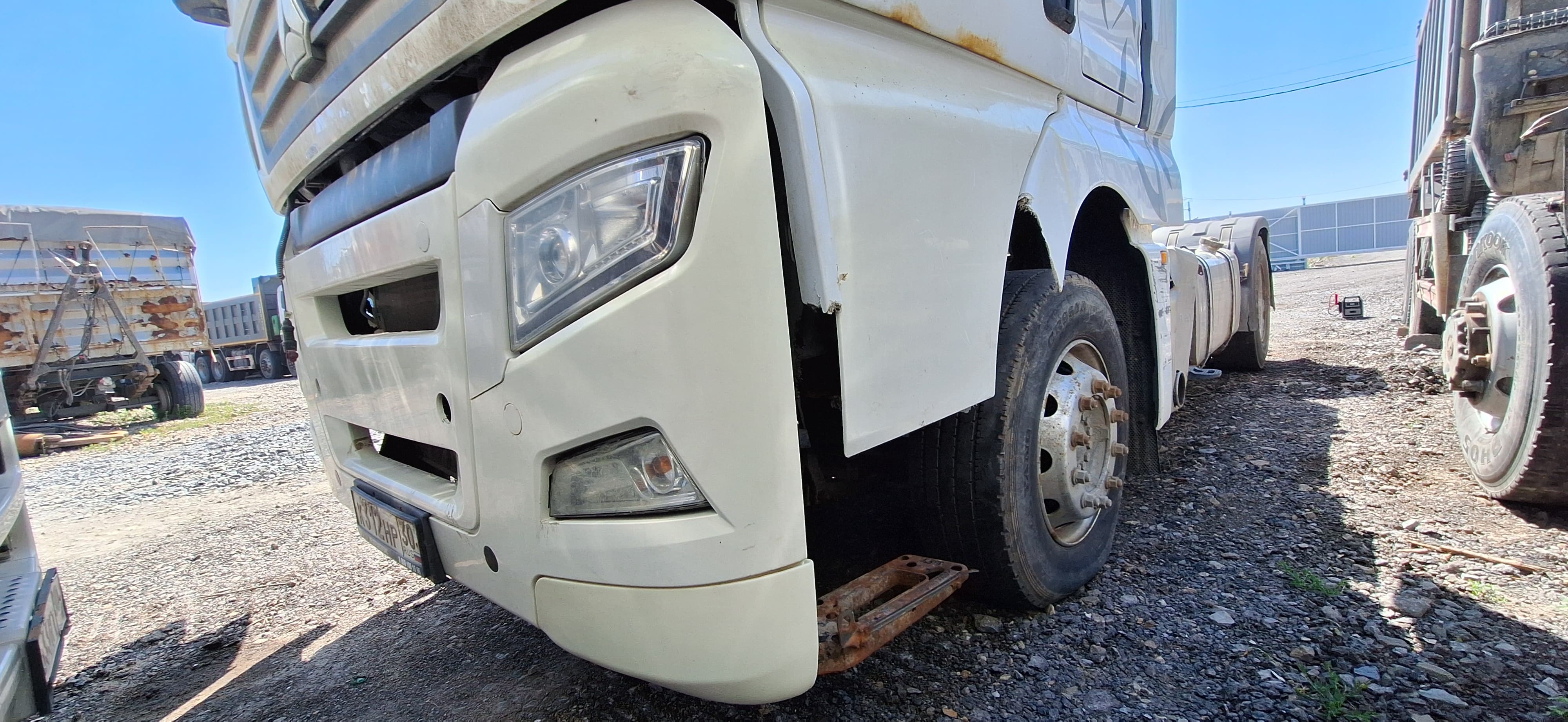 SITRAK C7H 4x2 Седельный тягач 2023 г. - фото 14