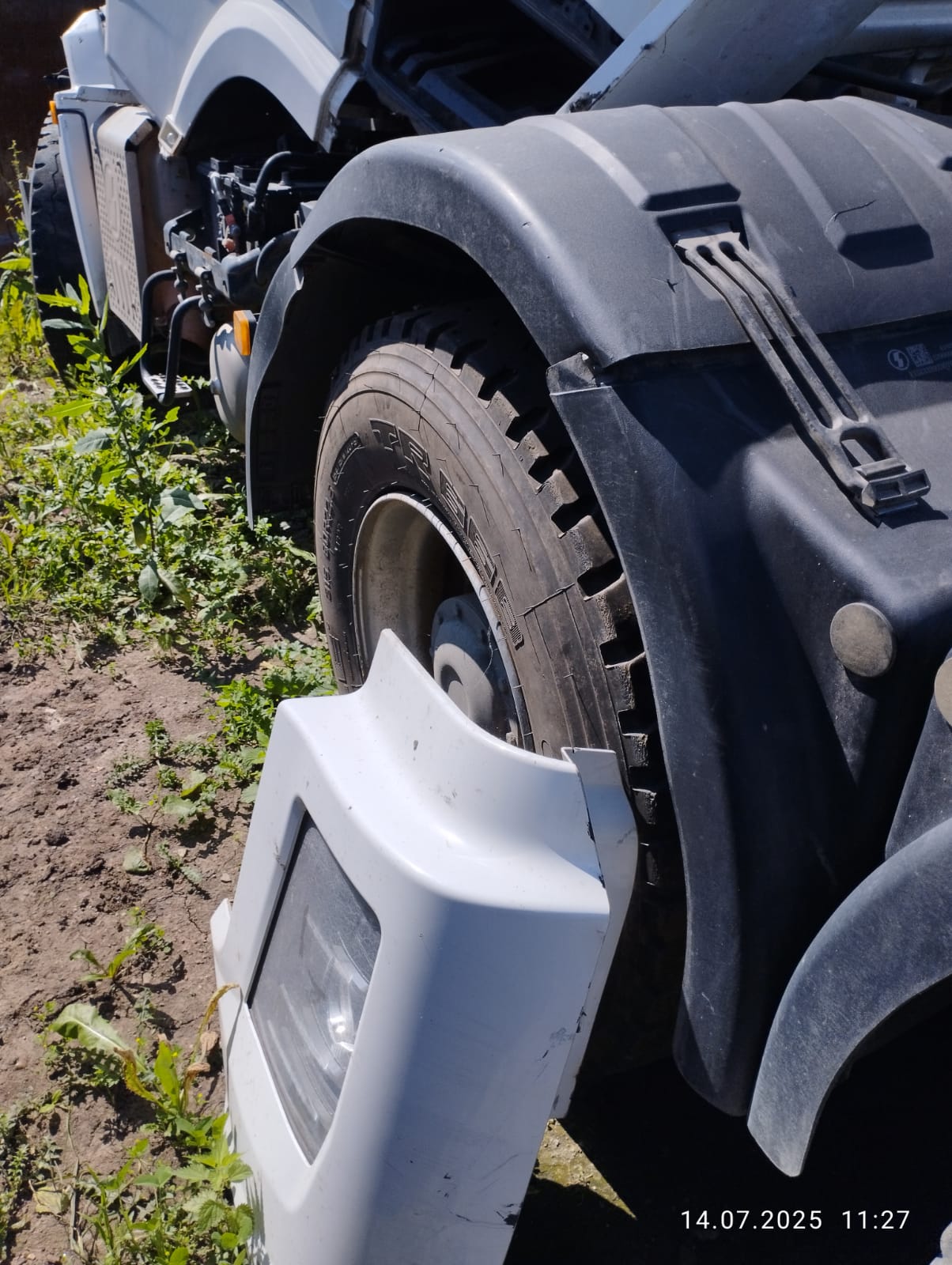 Shacman (Shaanxi) SX* 6x4 Седельный тягач 2023 г. - фото 17