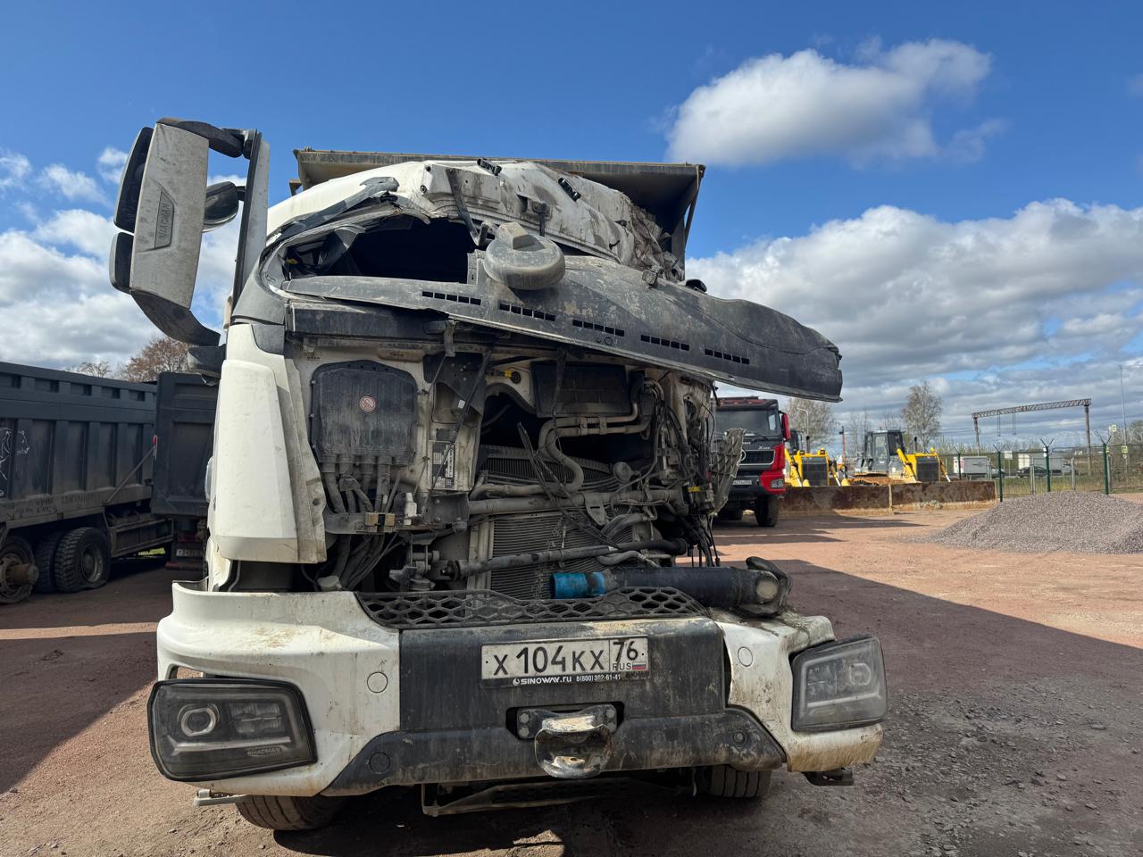 Shacman (Shaanxi) SX* 8x4 Самосвал 2024 г.