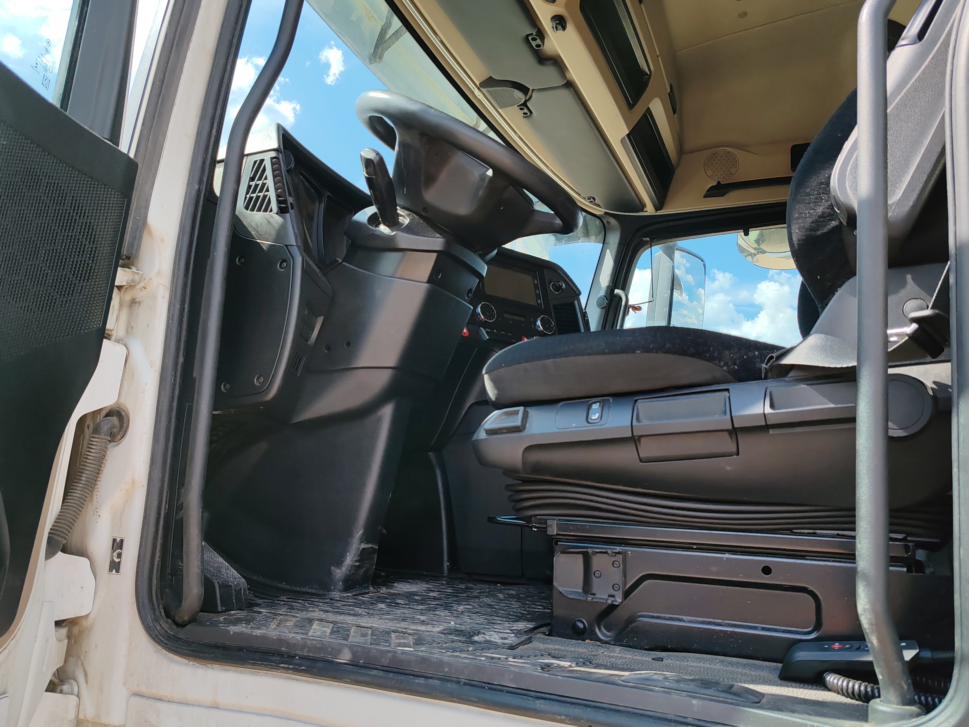 Mercedes-Benz ACTROS 4x2 Седельный тягач 2021 г. - фото 12