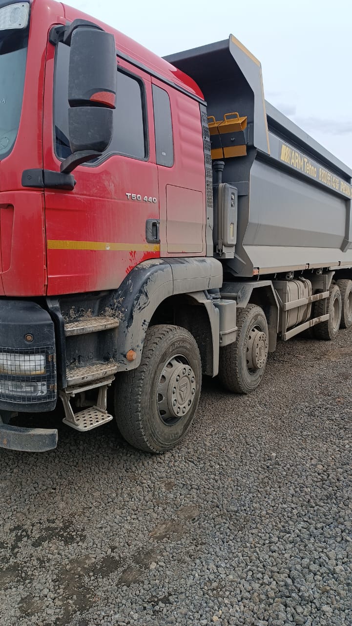 Howo T5G 8x4 Самосвал 2023 г. - фото 4
