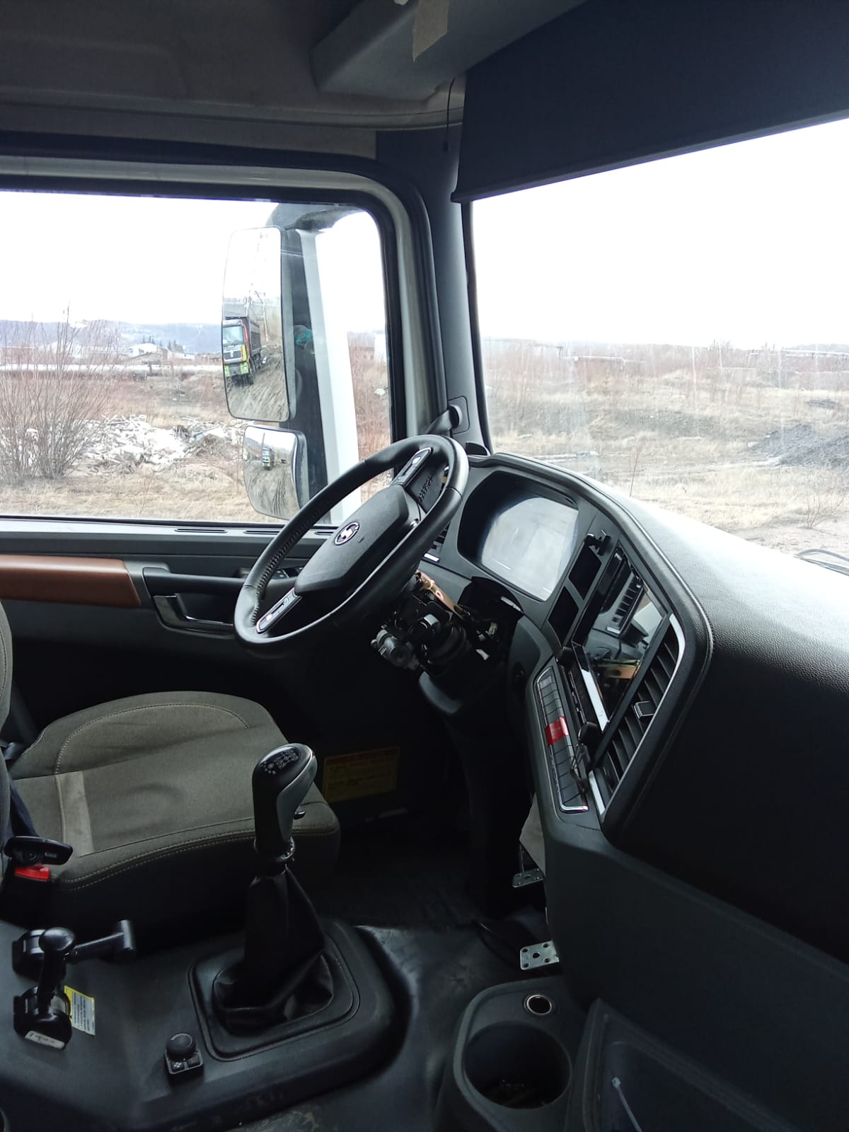 Shacman (Shaanxi) SX* 8x4 Самосвал 2024 г. - фото 10