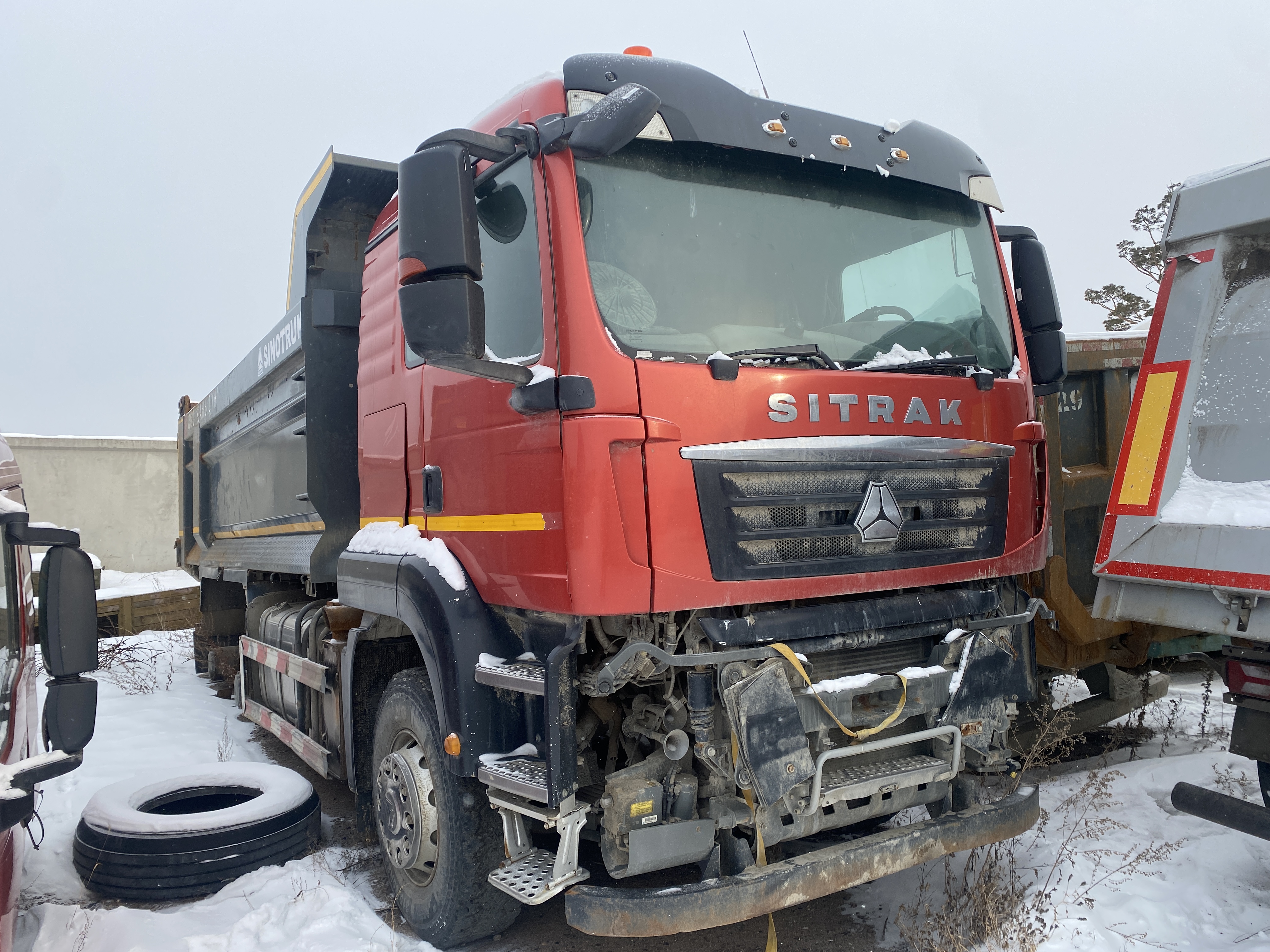 SITRAK C7H 6x4 Самосвал 2022 г. - фото 2
