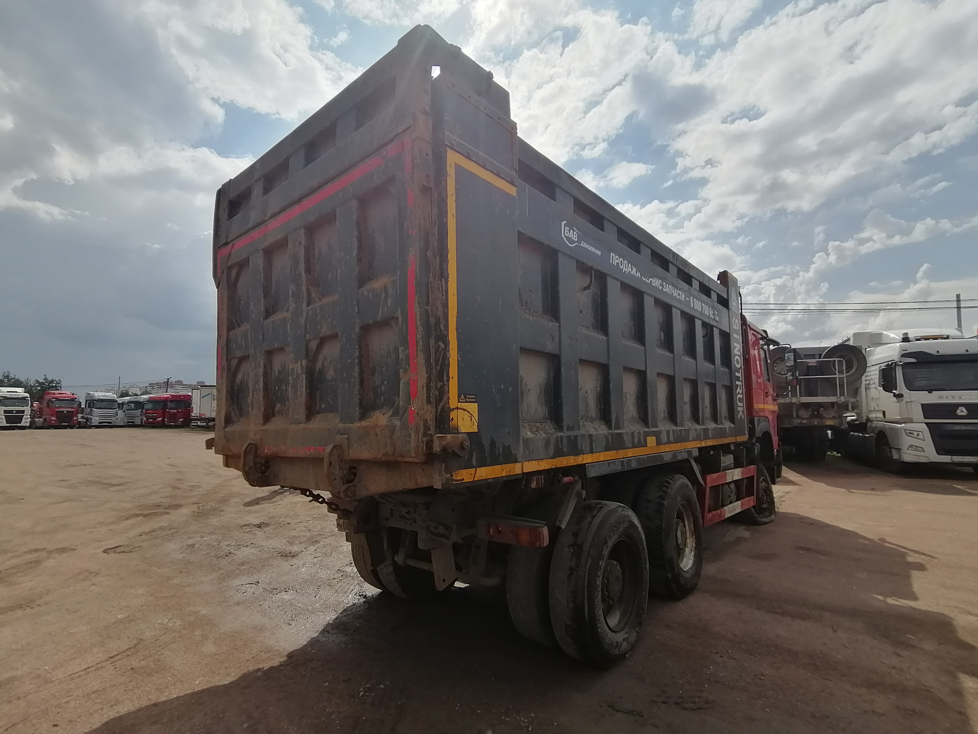 Howo ZZ* 6x4 Самосвал 2022 г. - фото 12